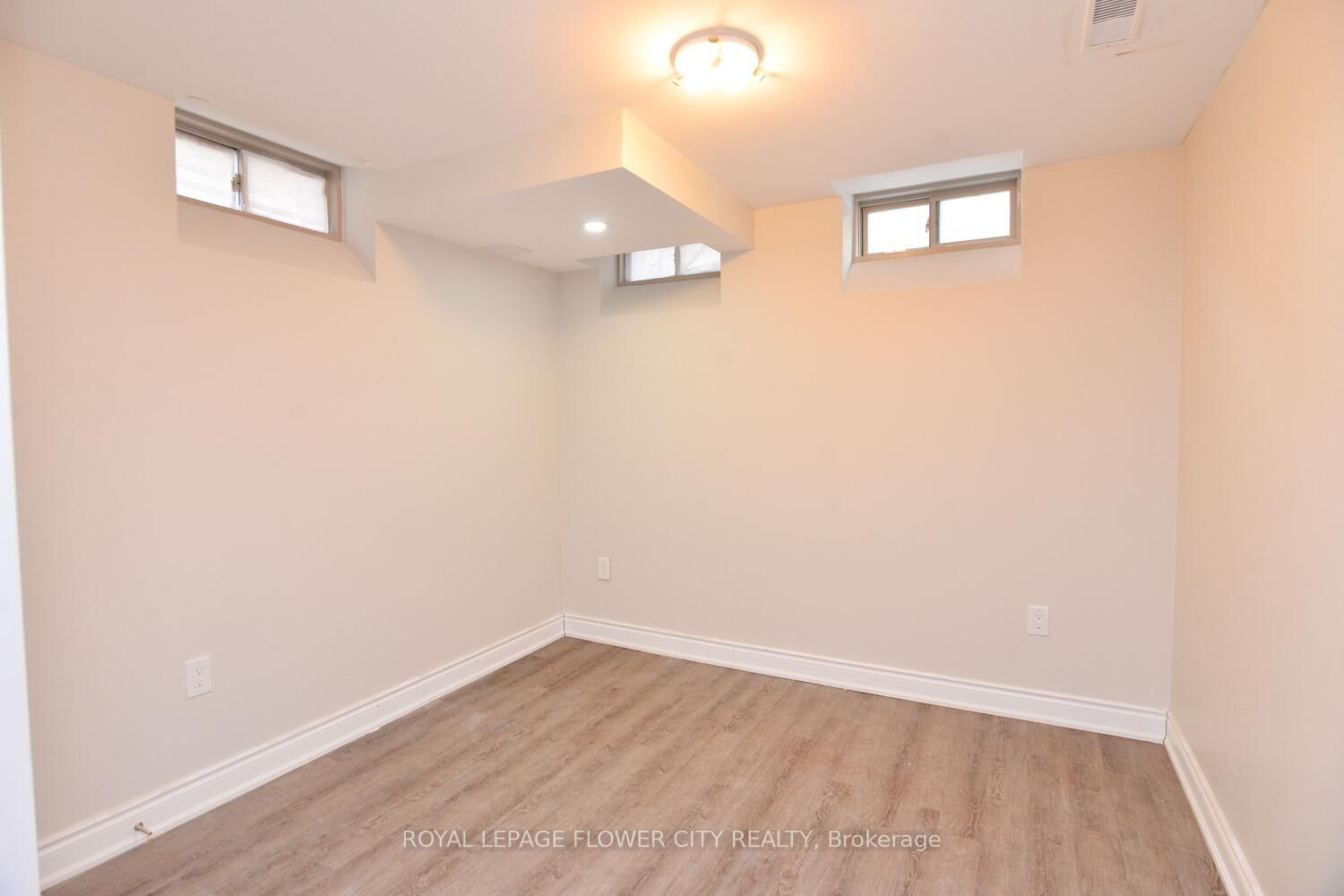 Photo 73 of 20 Brent Stephens Way, Brampton, Northwest Brampton — HOMEH