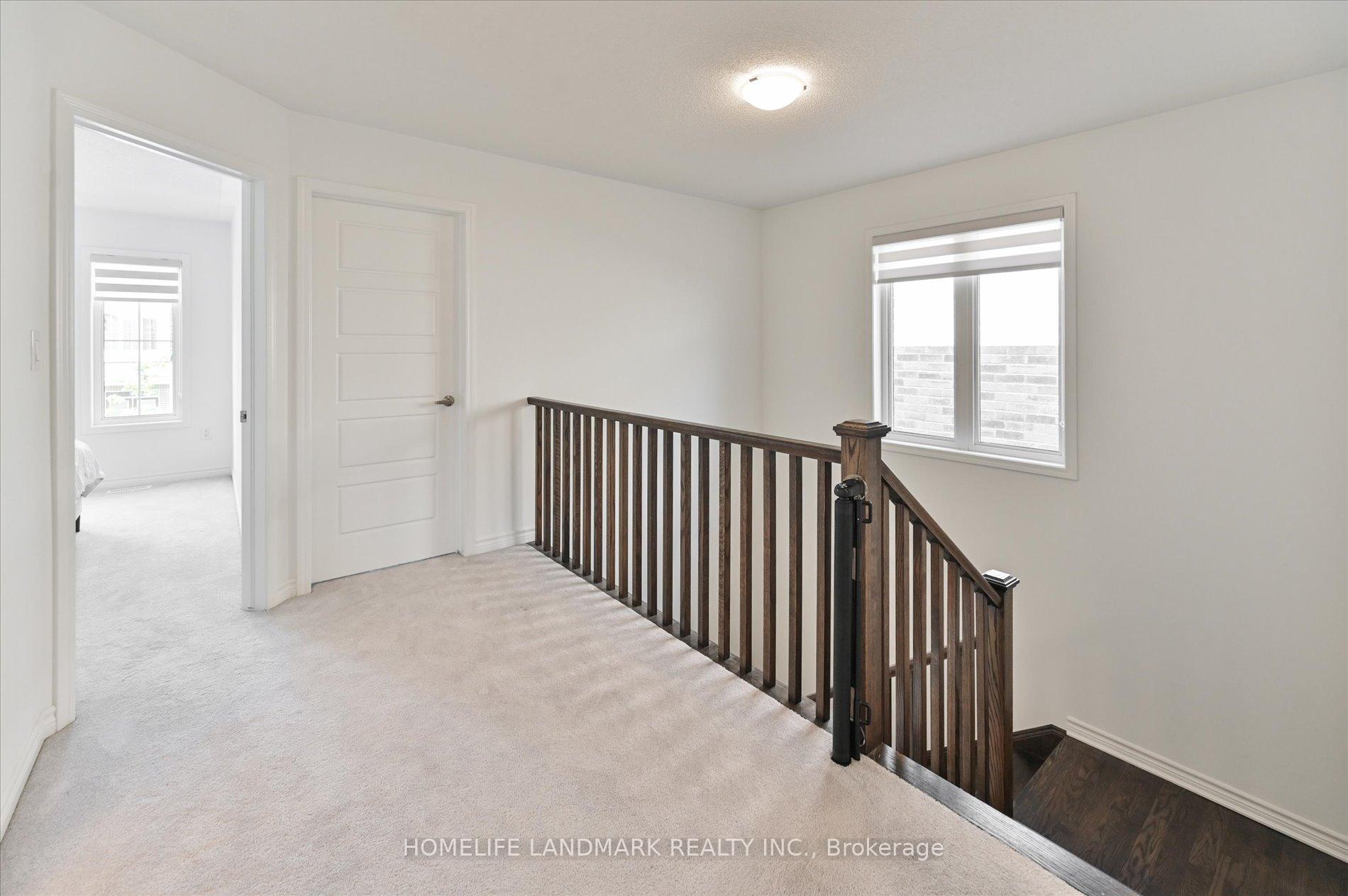 Photo 15 of 1237 Muskoka Heights, Milton, Bowes — HOMEH