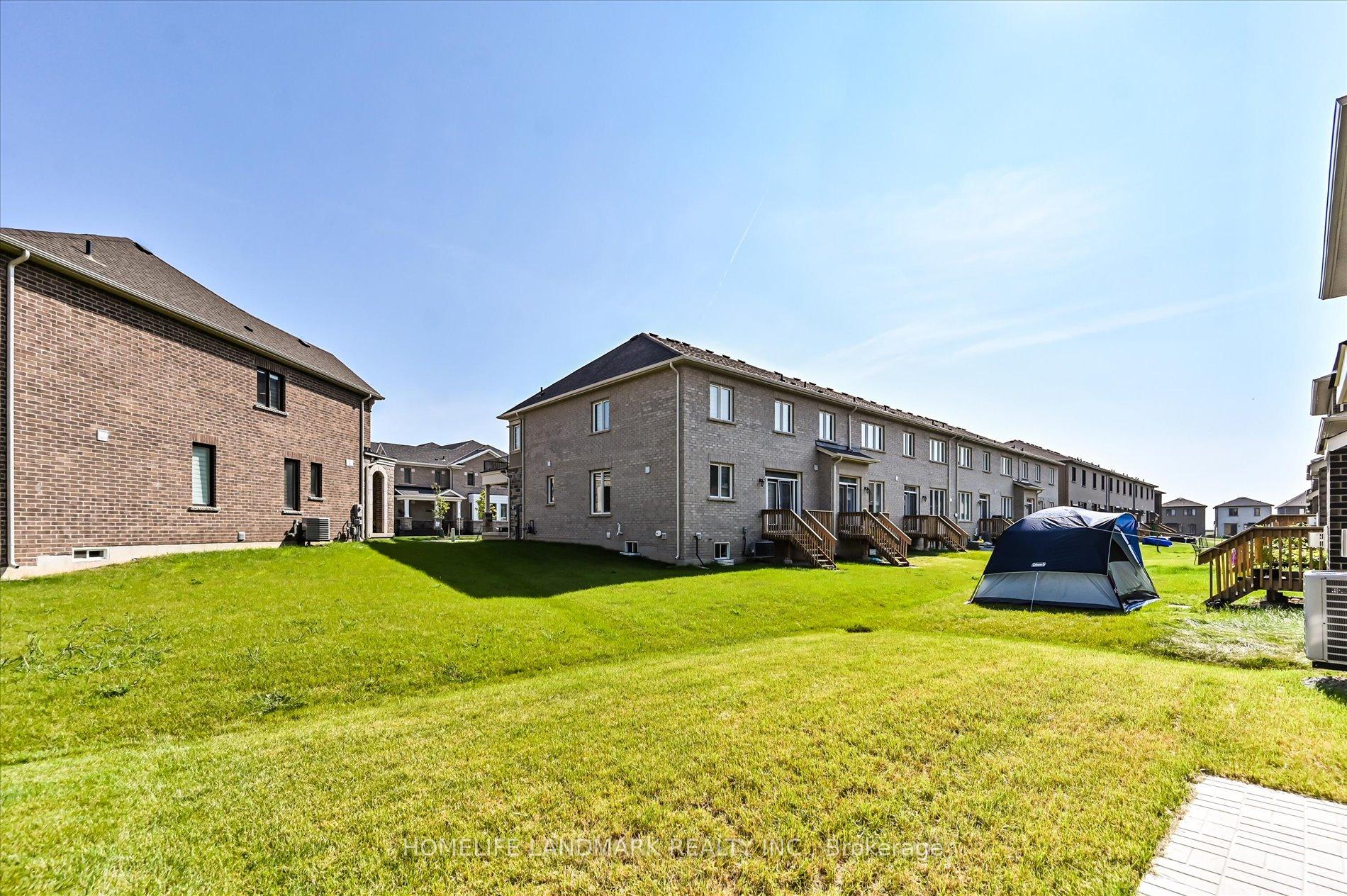 Photo 25 of 1237 Muskoka Heights, Milton, Bowes — HOMEH