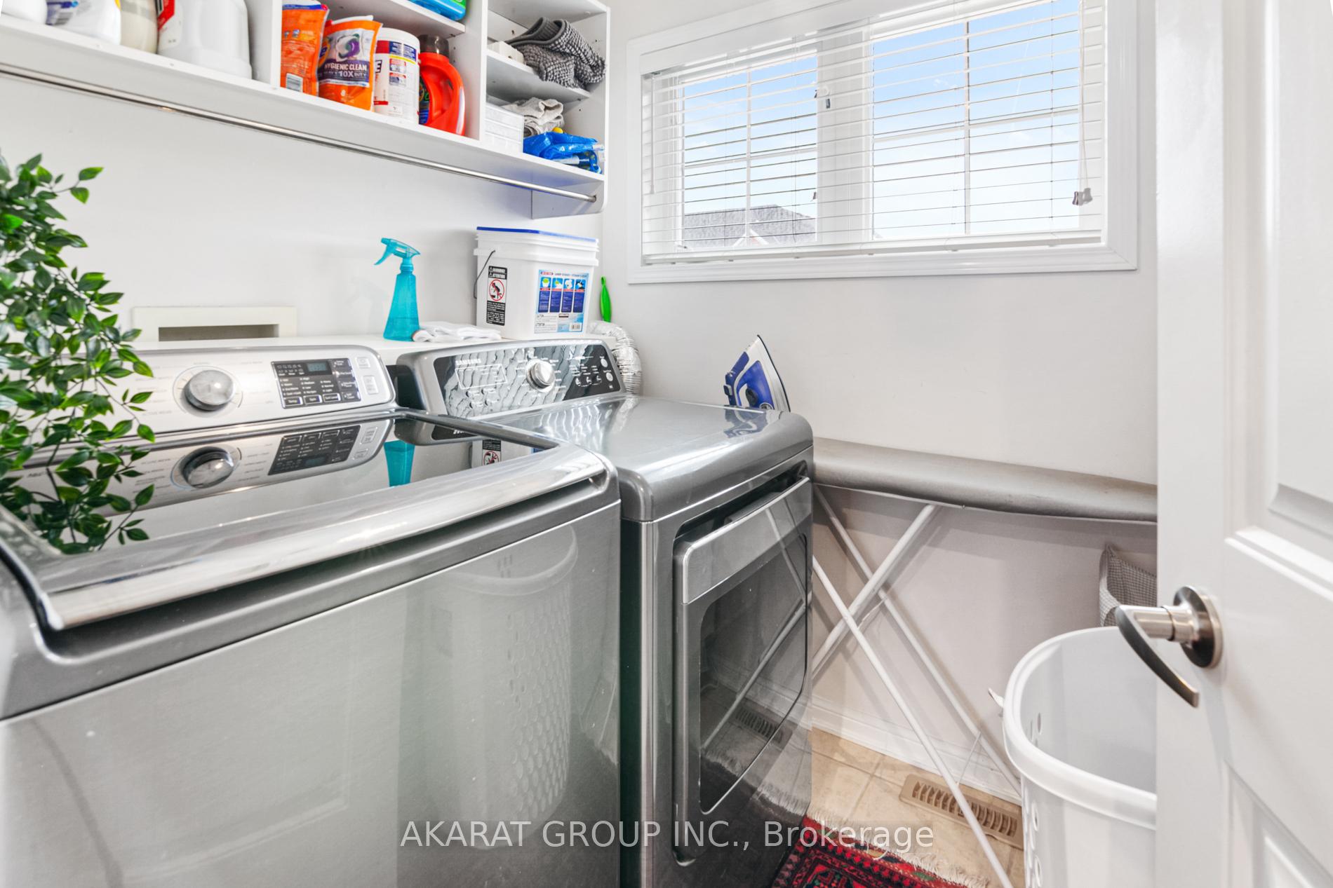 Photo 29 of 608 Brothers Crescent, Milton, Coates — HOMEH