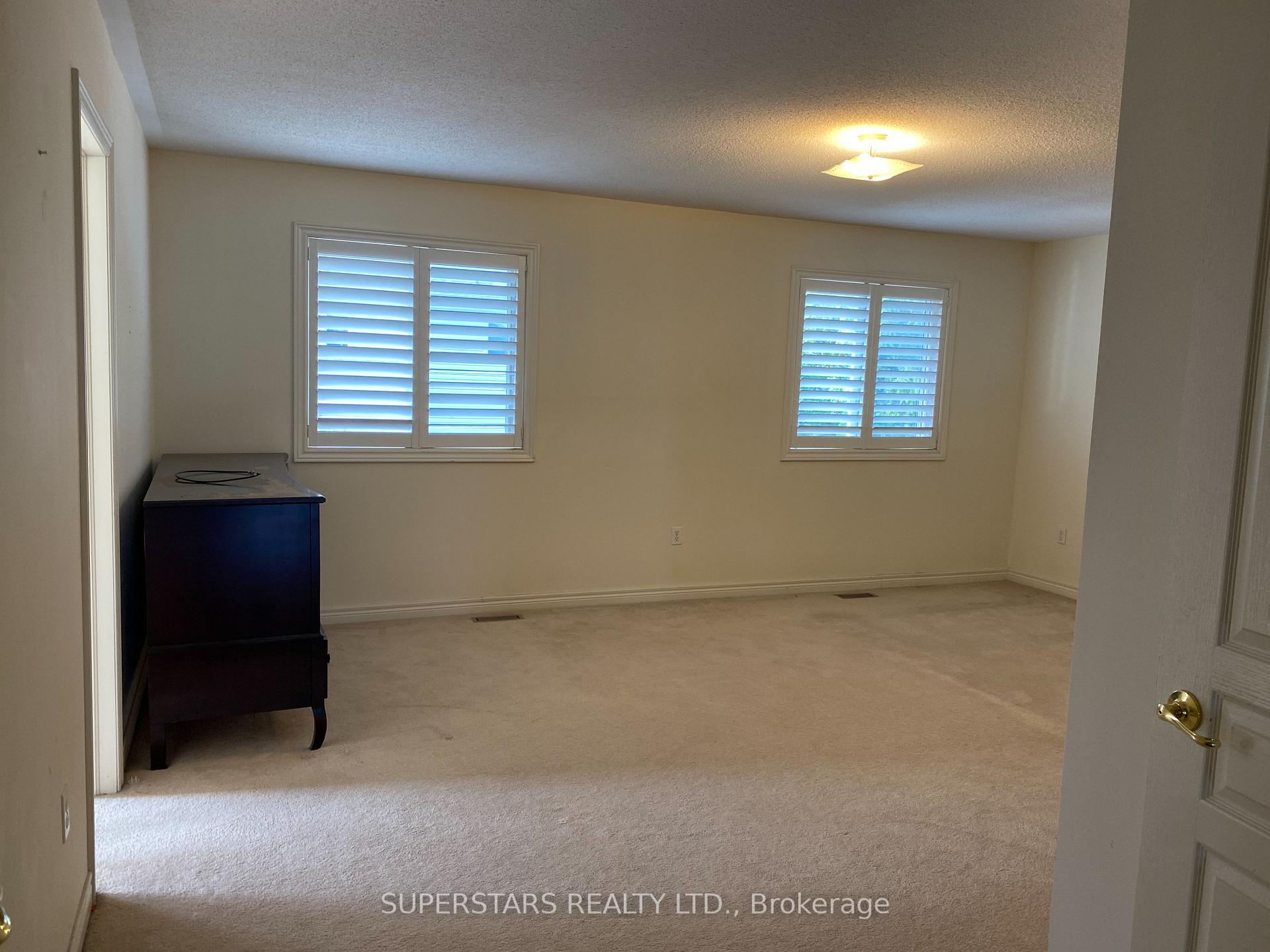Photo 10 of 172 Borealis Avenue, Aurora, Bayview Northeast — HOMEH