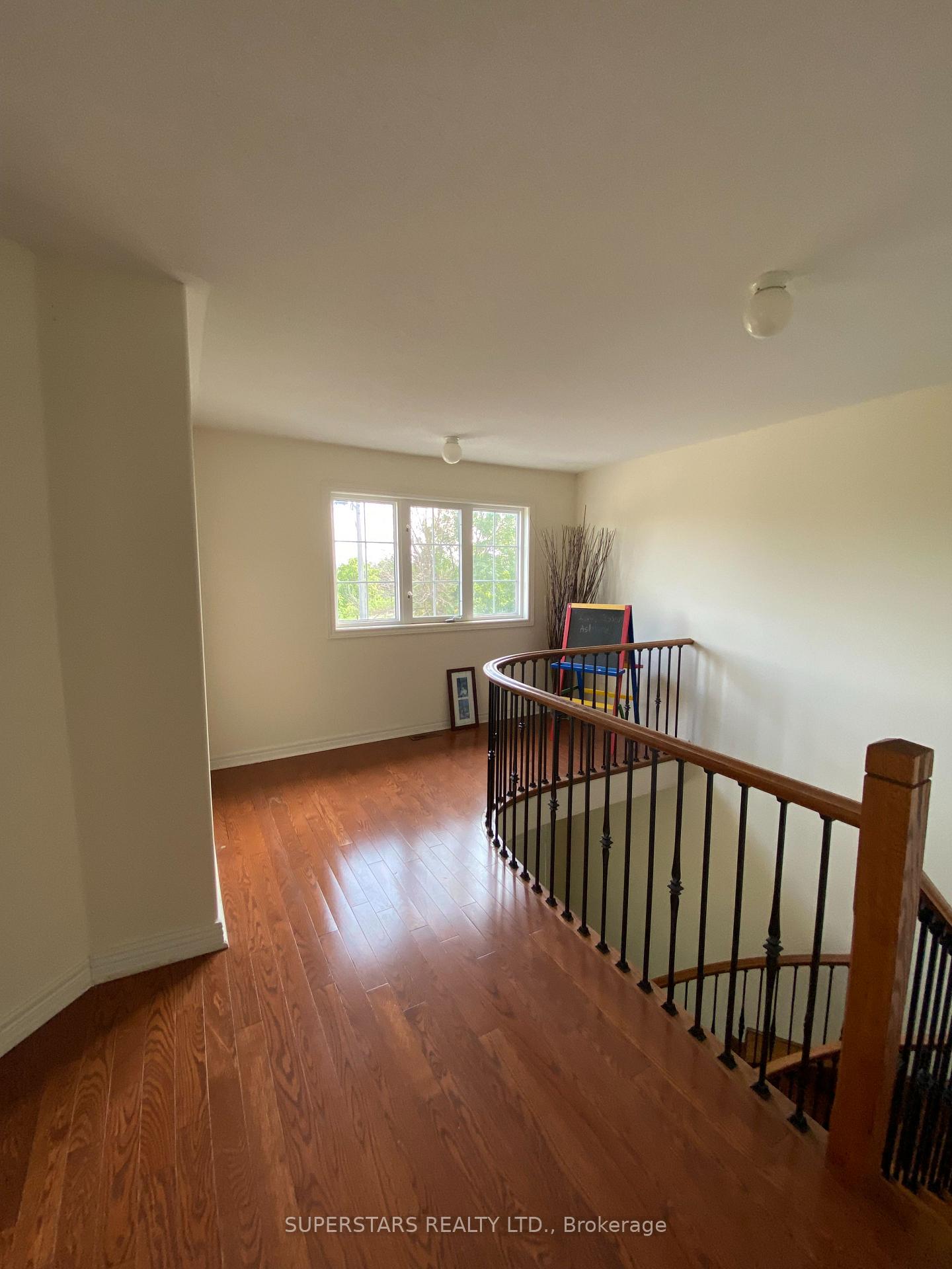 Photo 15 of 172 Borealis Avenue, Aurora, Bayview Northeast — HOMEH