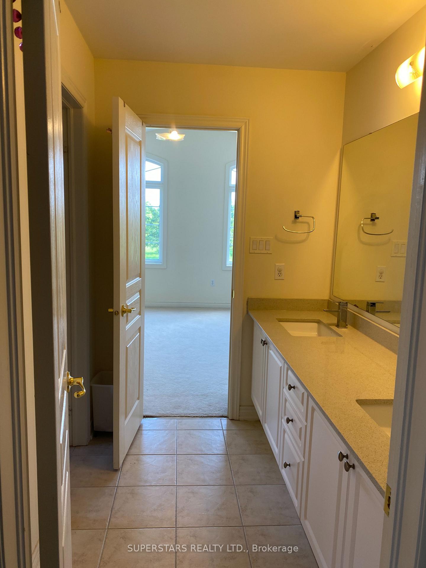Photo 16 of 172 Borealis Avenue, Aurora, Bayview Northeast — HOMEH