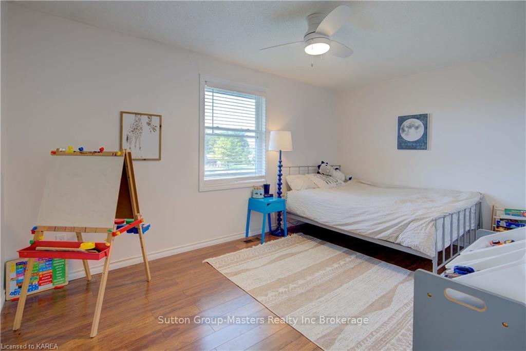 Photo 20 of 2130 Arne Crescent, Kingston, City North of 401 — HOMEH