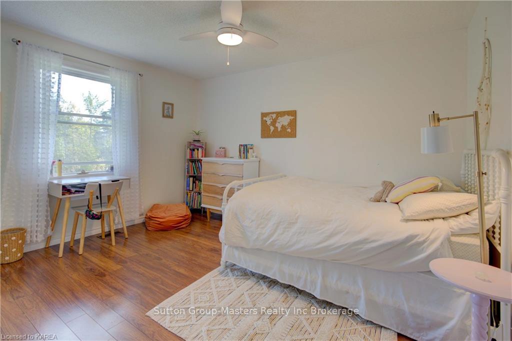 Photo 22 of 2130 Arne Crescent, Kingston, City North of 401 — HOMEH