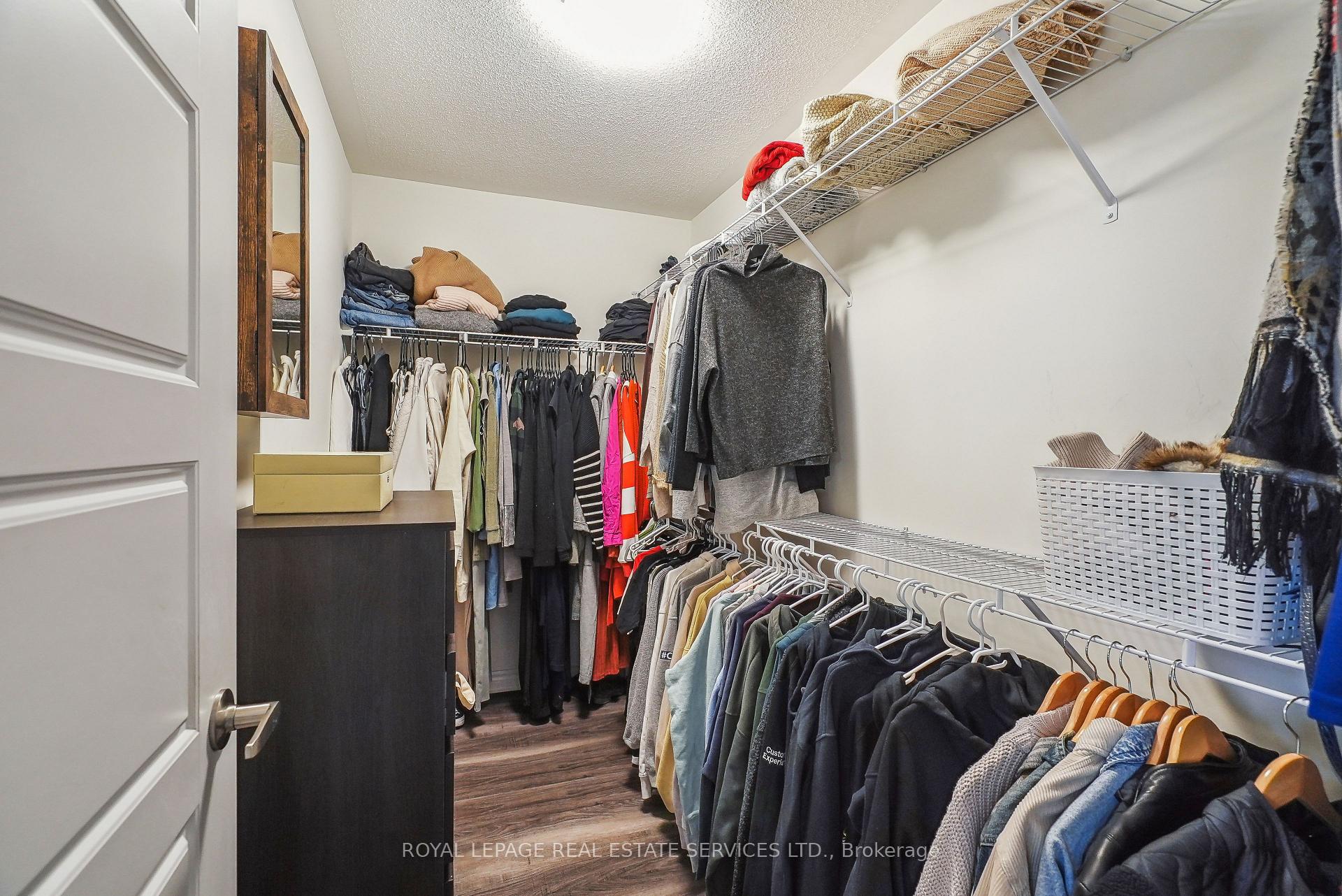 Photo 22 of 1300 Sycamore Gardens, Milton, Cobban — HOMEH