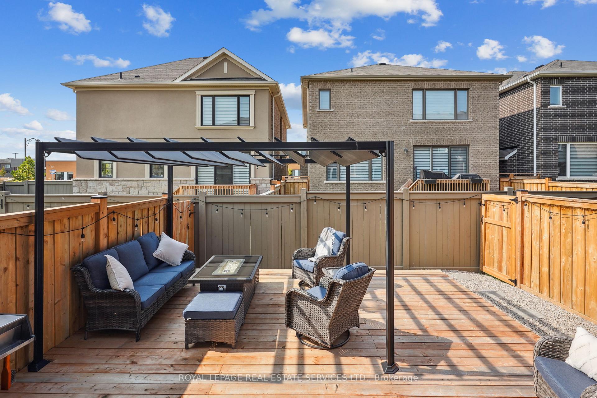 Photo 33 of 1300 Sycamore Gardens, Milton, Cobban — HOMEH