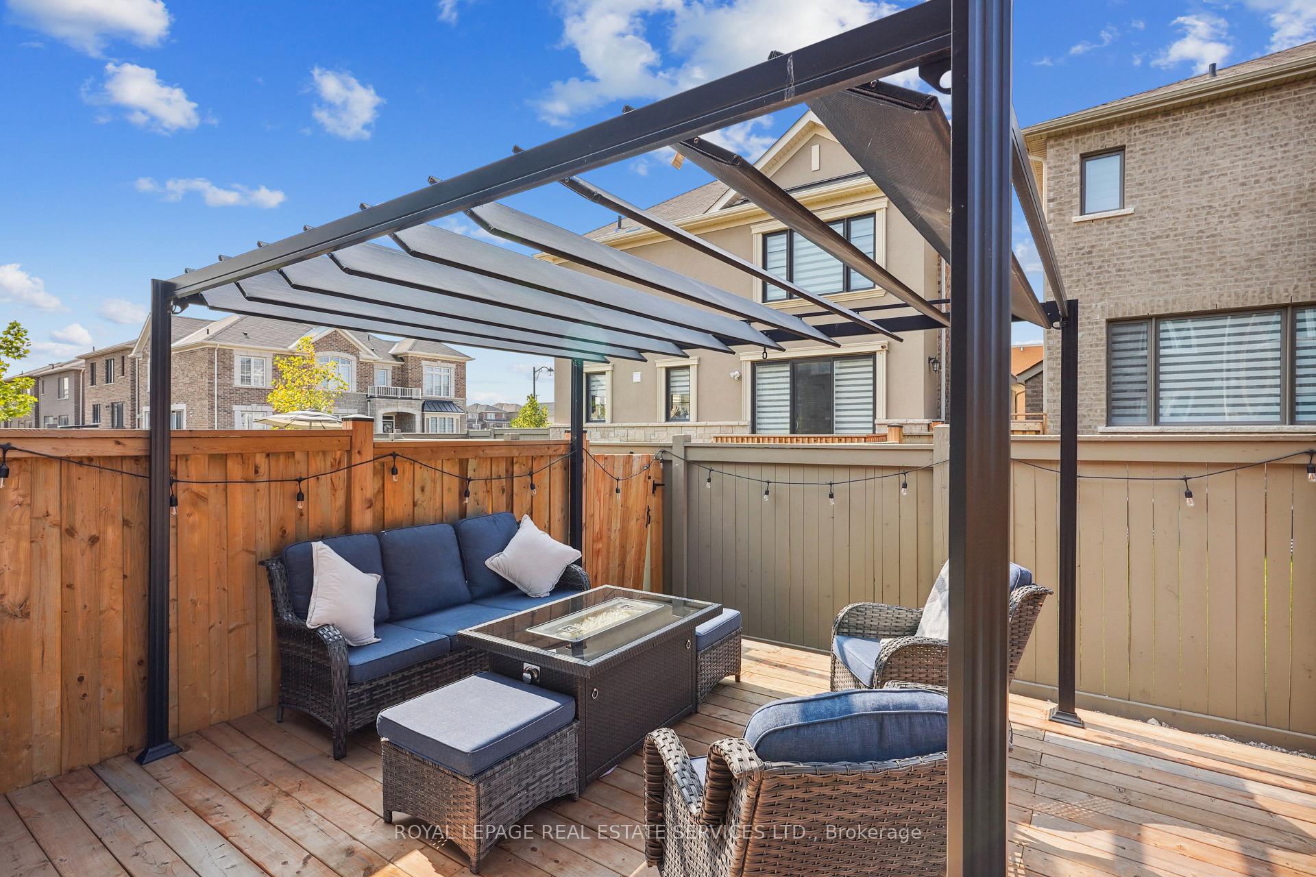 Photo 34 of 1300 Sycamore Gardens, Milton, Cobban — HOMEH