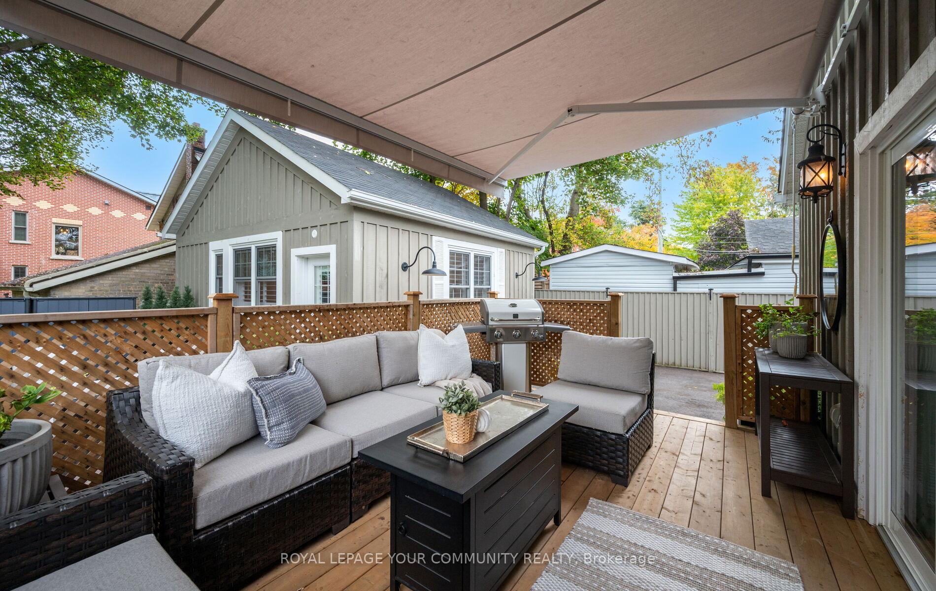 Photo 16 of 43 Wells Street, Aurora, Aurora Village — HOMEH