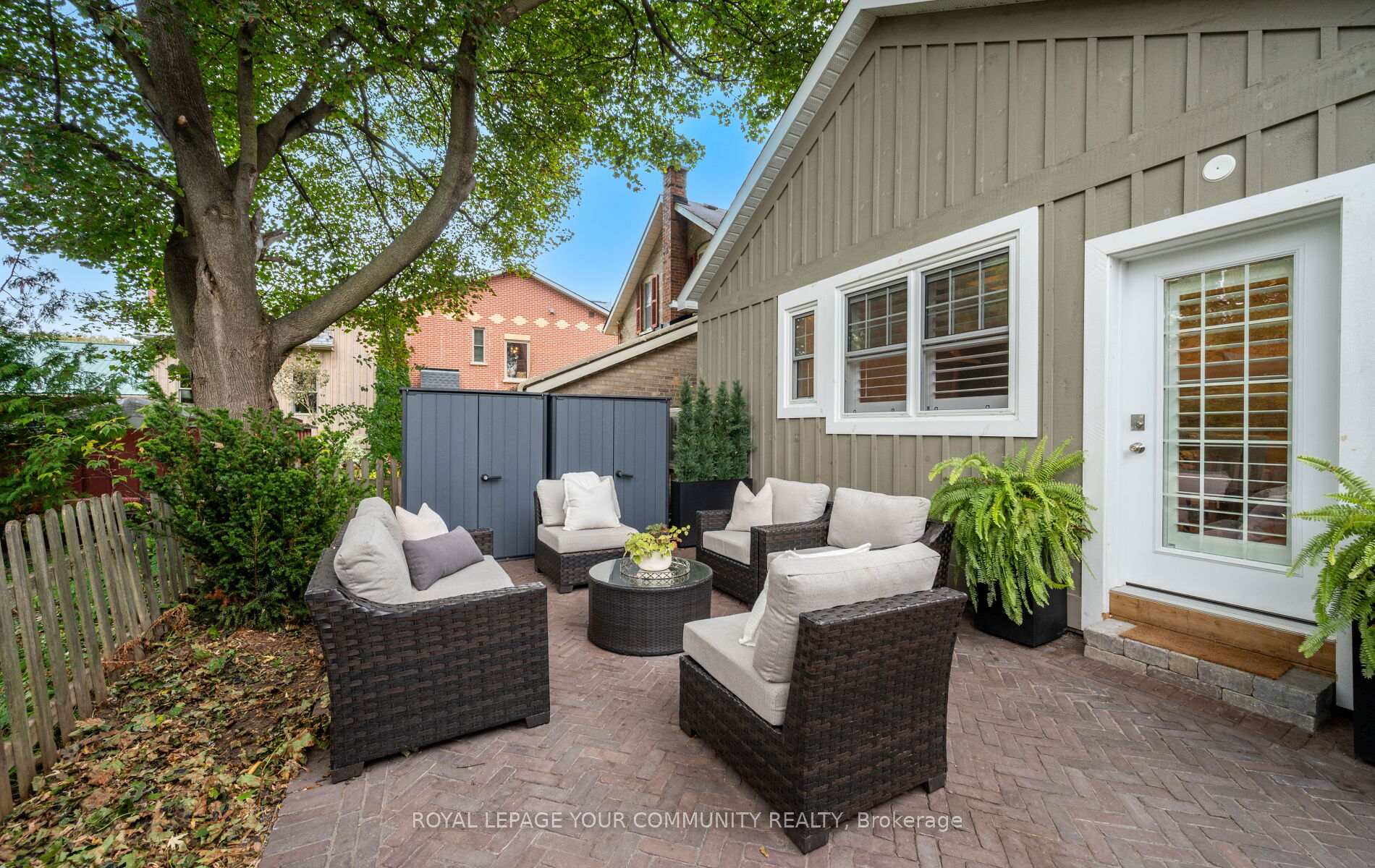 Photo 38 of 43 Wells Street, Aurora, Aurora Village — HOMEH