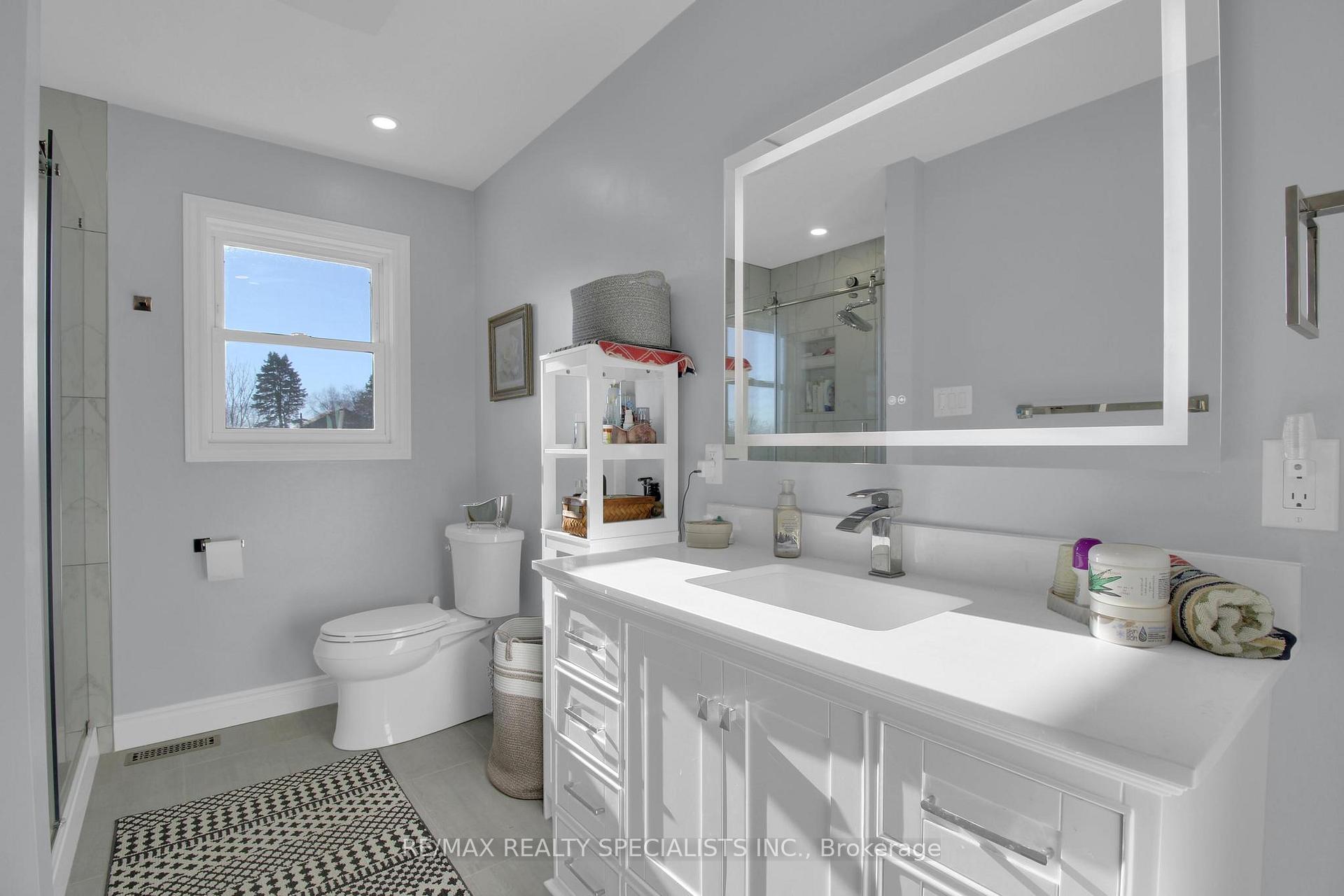 Photo 25 of 11044 1st Line, Milton, Moffat — HOMEH