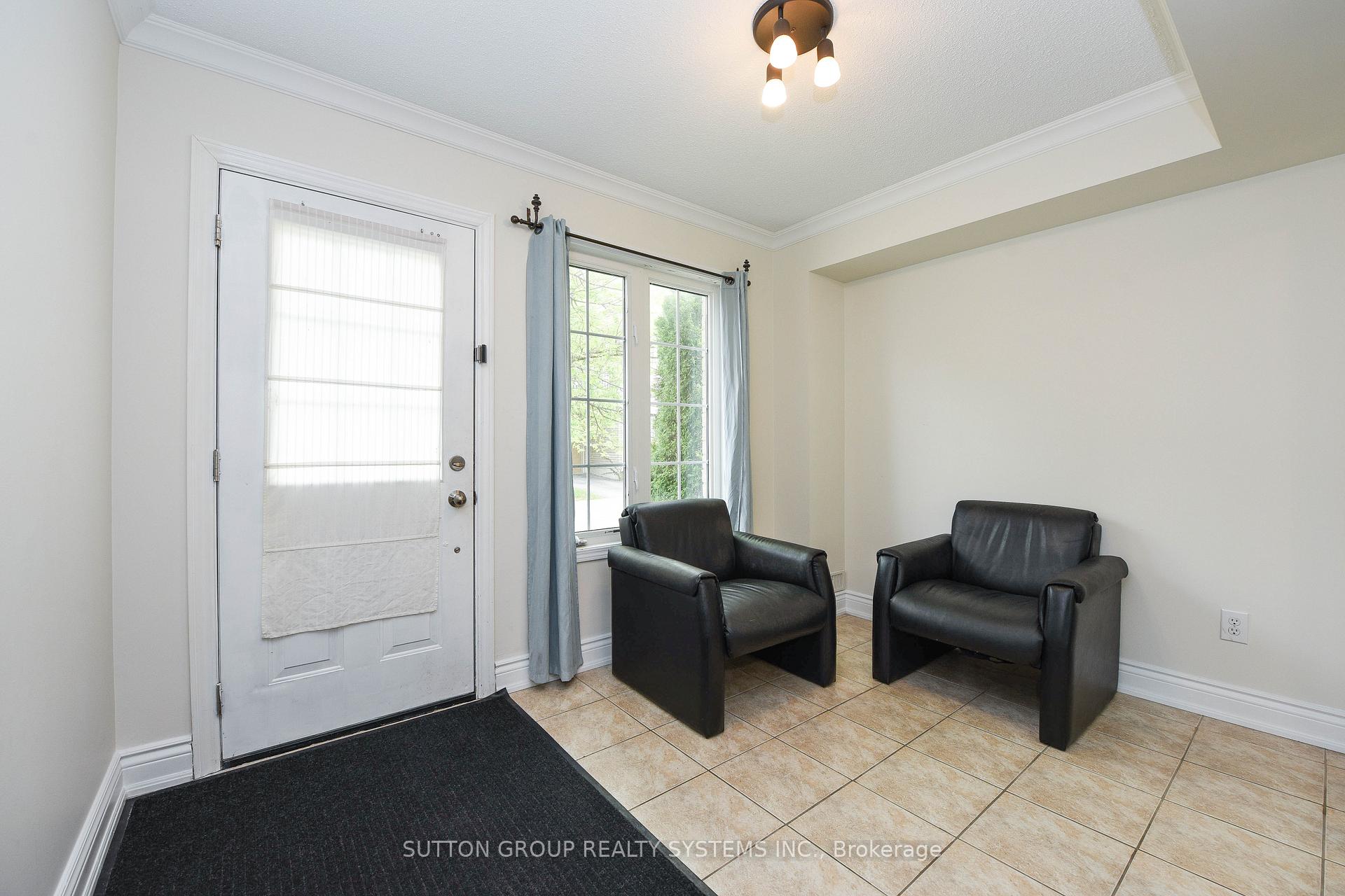 Photo 4 of Unit 92, 620 Ferguson Drive, Milton, Beaty — HOMEH