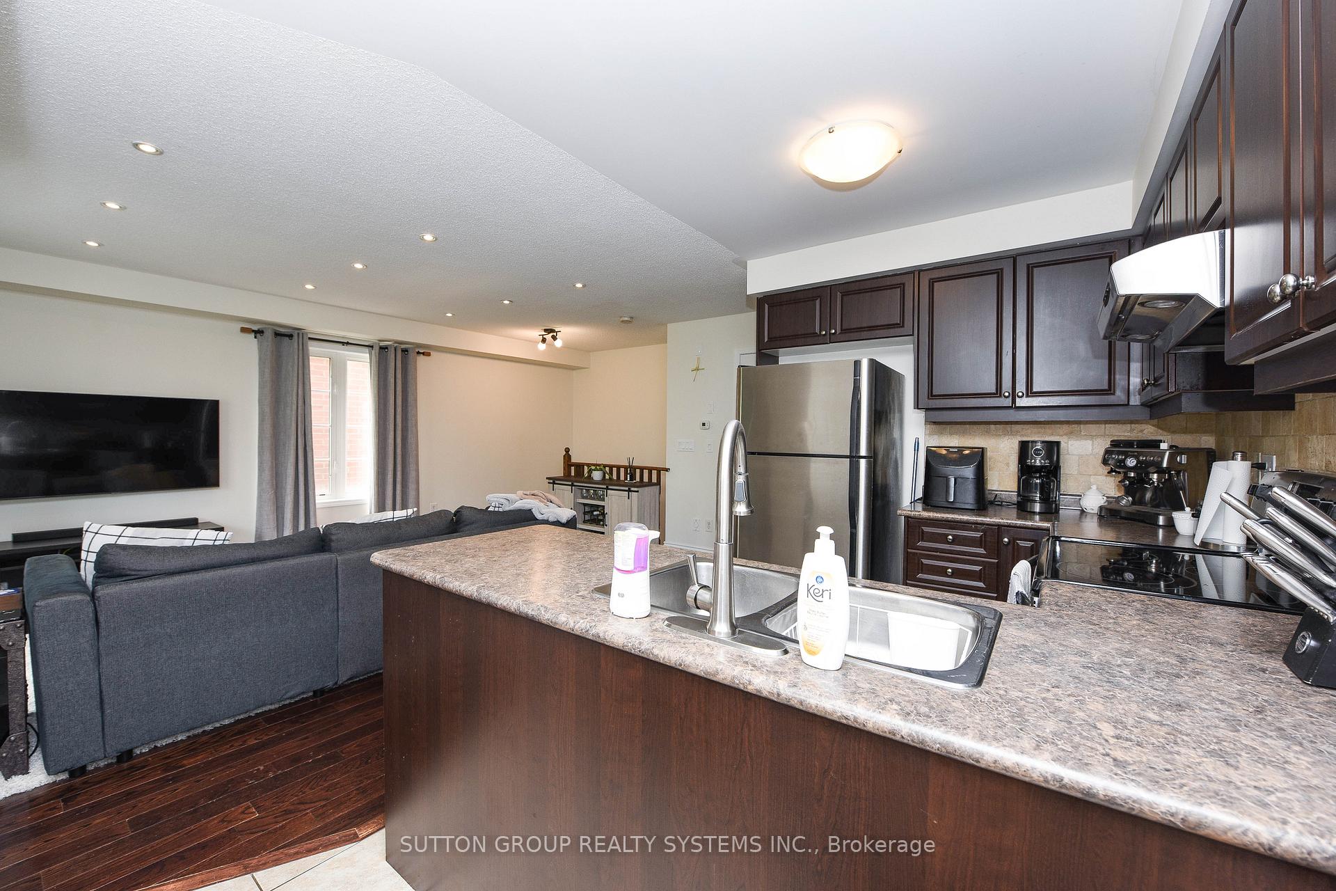 Photo 14 of Unit 92, 620 Ferguson Drive, Milton, Beaty — HOMEH