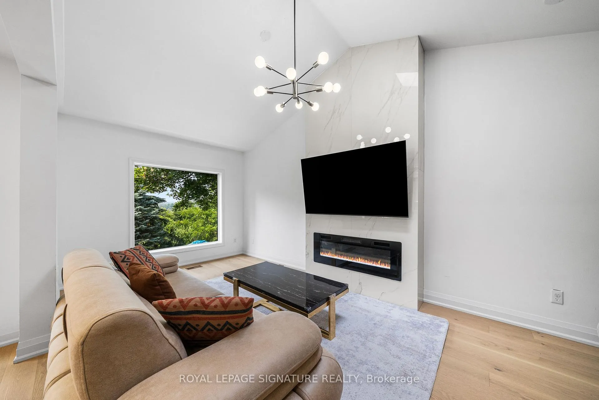 Photo 21 of 134 Ridgebank Court, Caledon, Bolton West — HOMEH