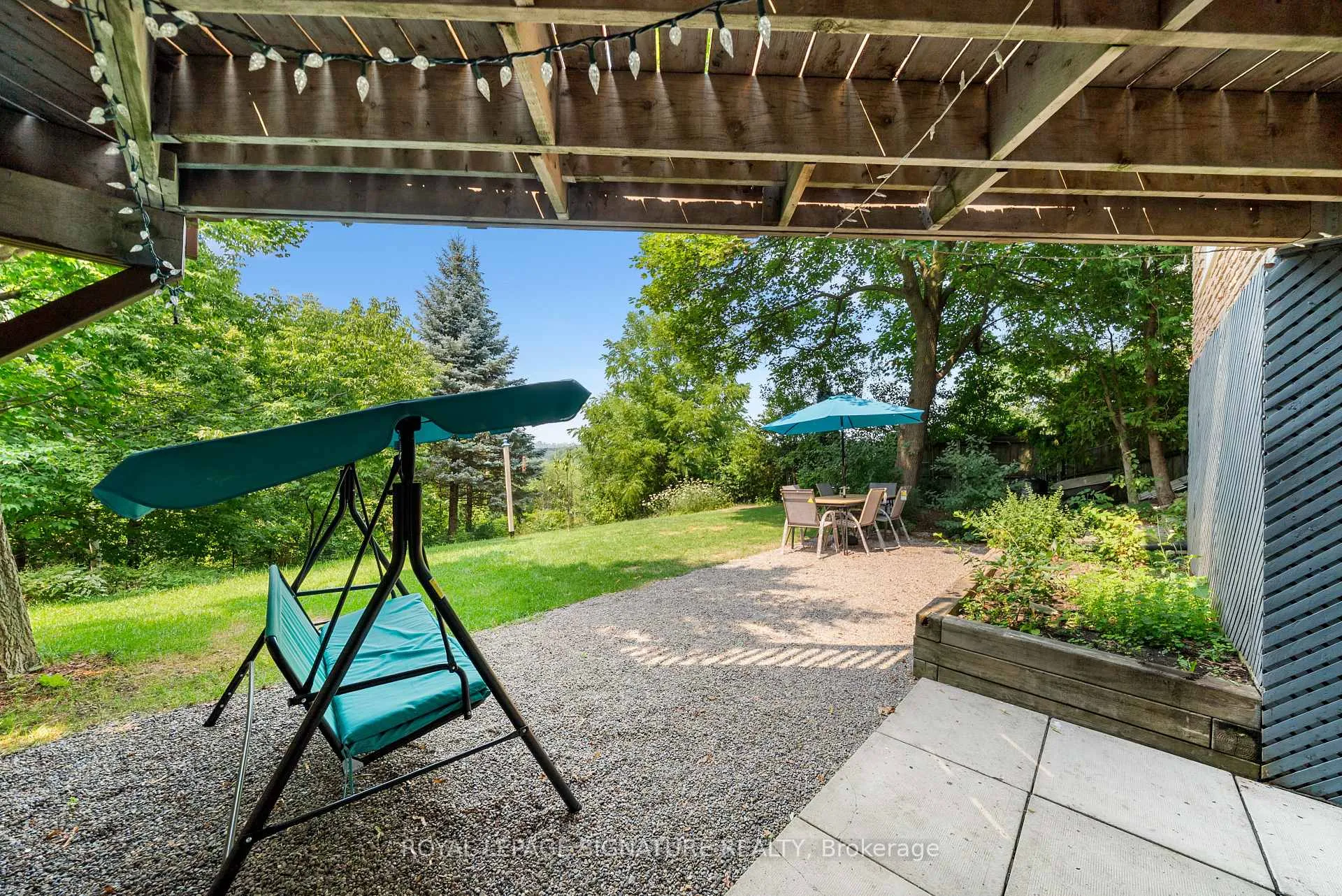 Photo 26 of 134 Ridgebank Court, Caledon, Bolton West — HOMEH