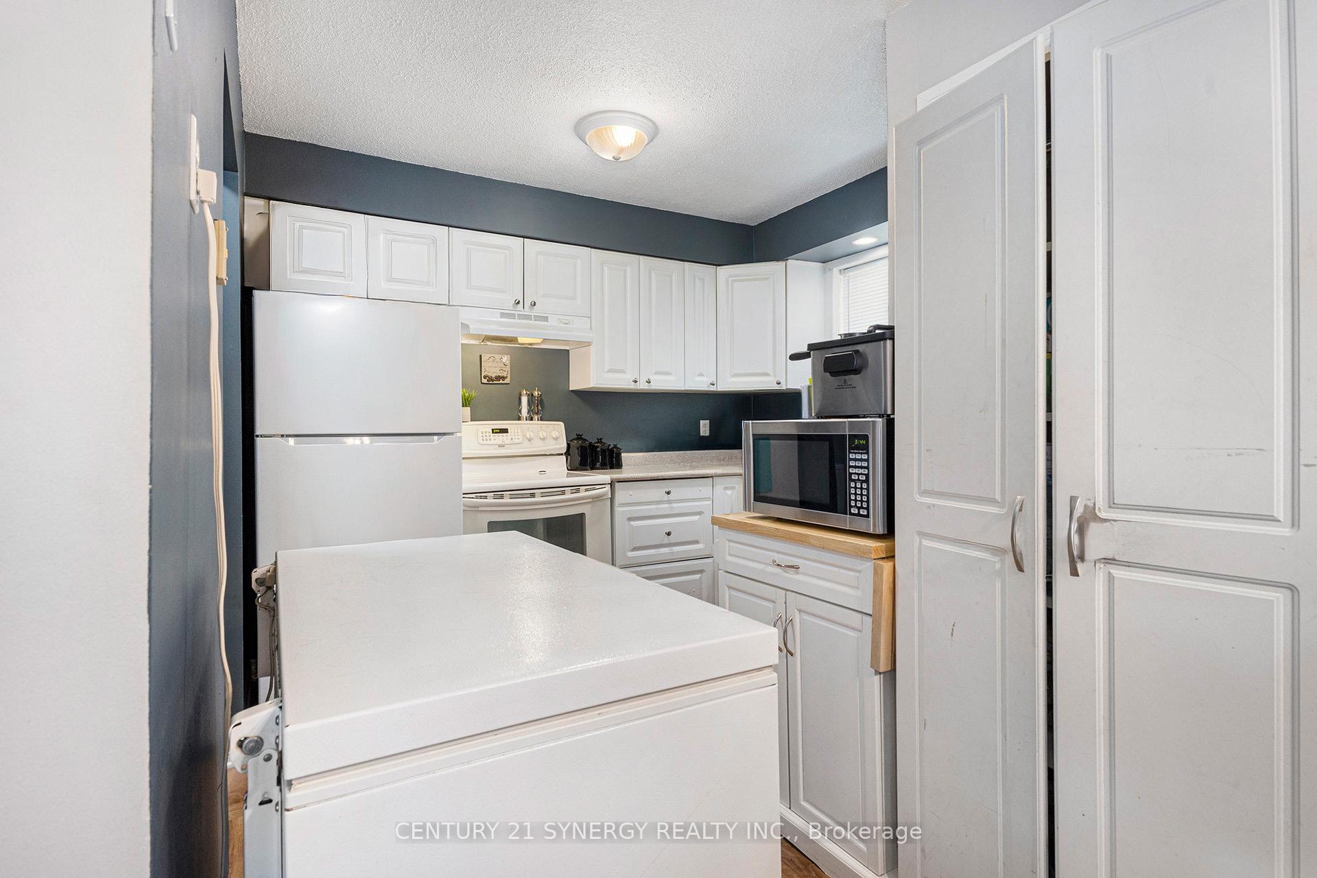 Photo 5 of 389 Thomas Street, Carleton Place — HOMEH