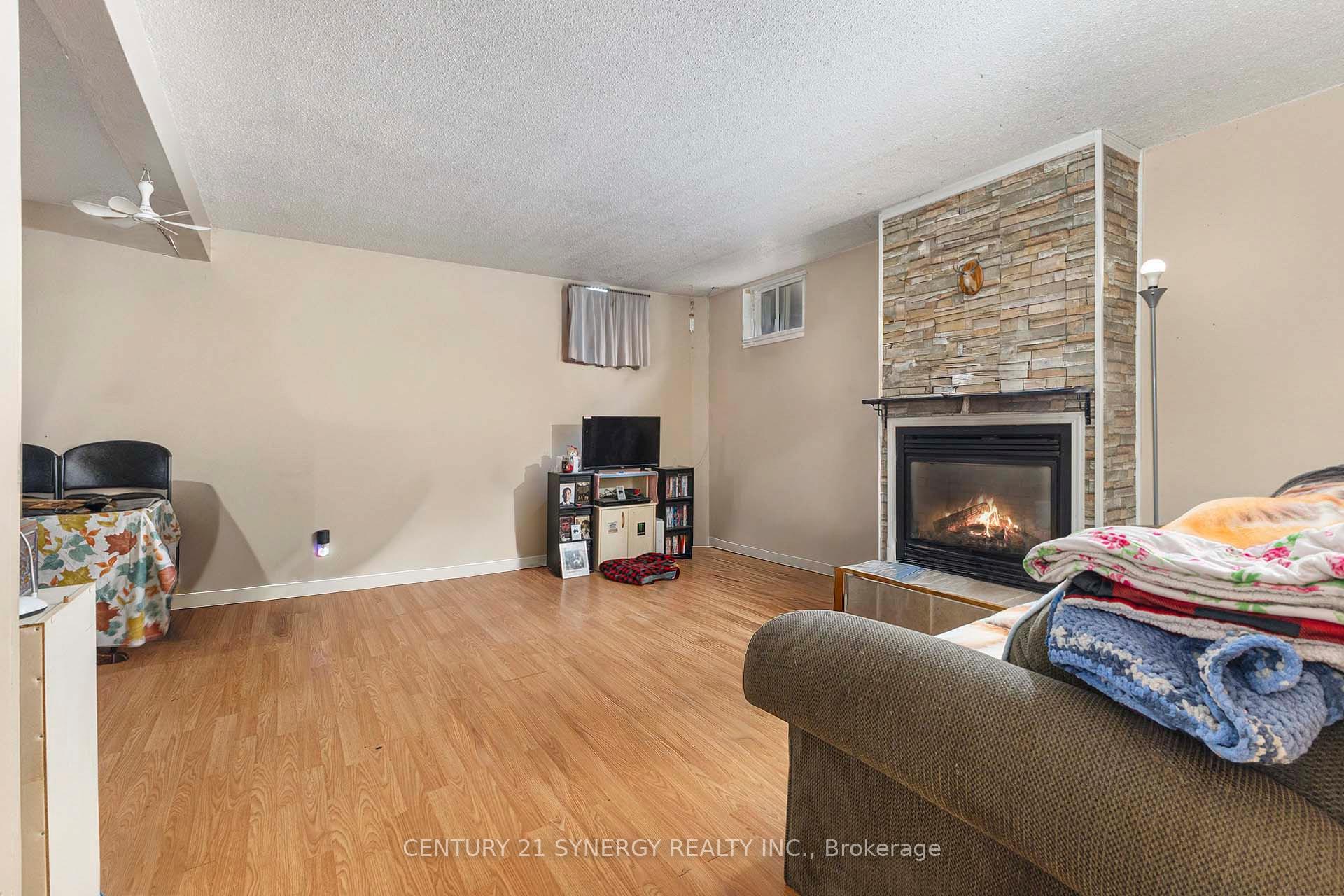 Photo 17 of 389 Thomas Street, Carleton Place — HOMEH