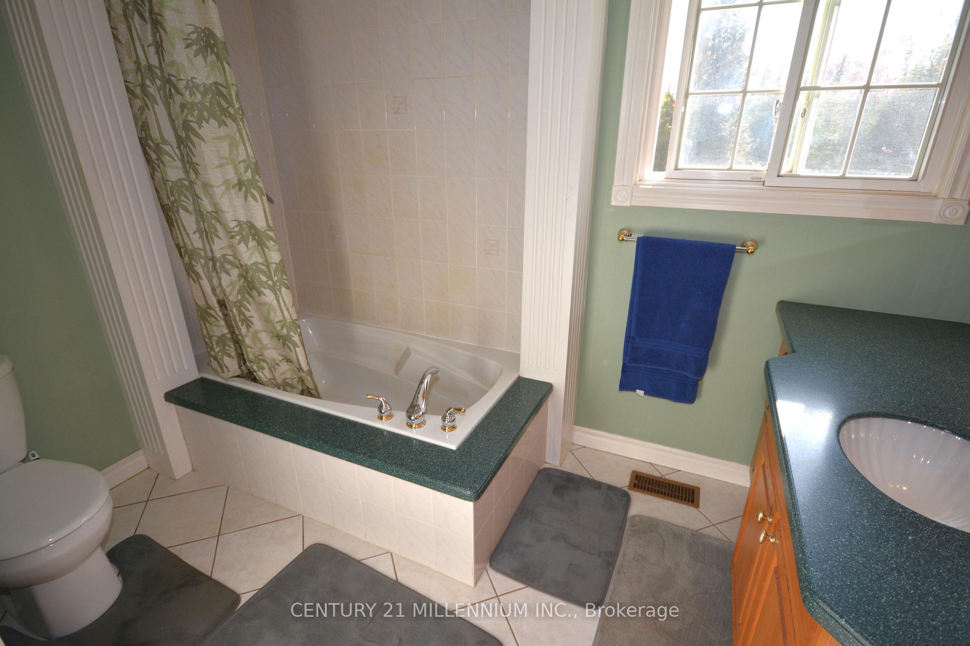 Photo 21 of 12536 Fifth Line, Milton, Rural Nassagaweya — HOMEH