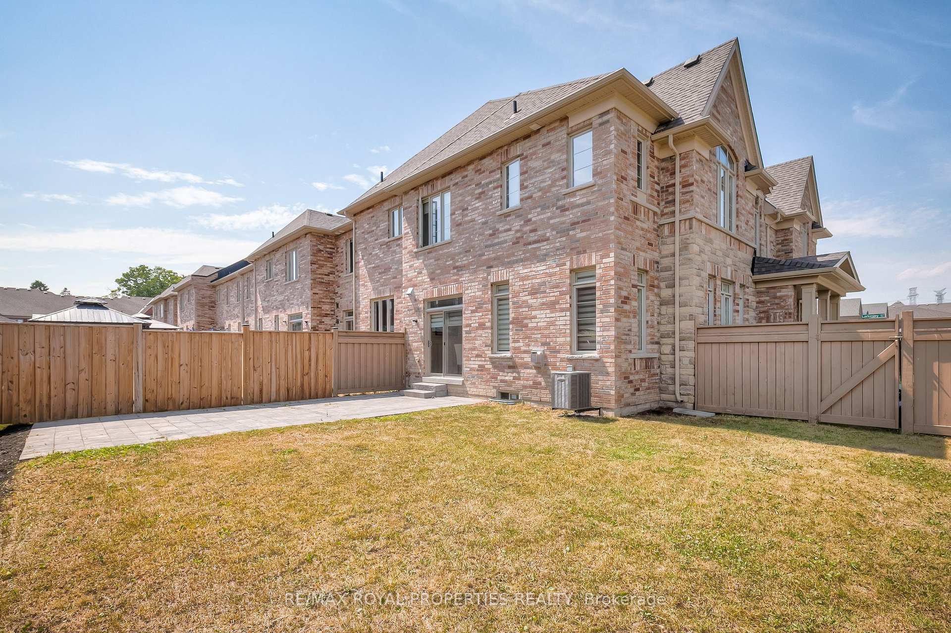 Photo 39 of 101 Larkinley Lane, Ajax, Northwest Ajax — HOMEH