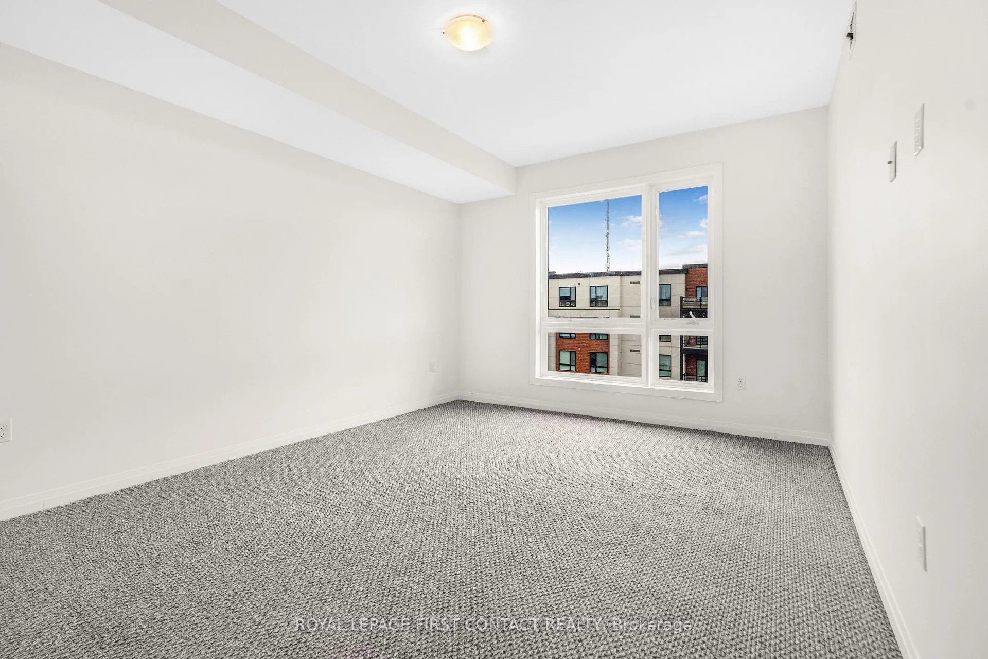 Photo 12 of Unit 601, 300 Essa Road, Barrie, 400 West — HOMEH
