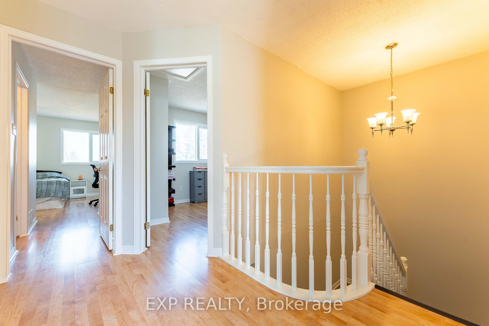 Photo 14 of 321 Fairbrooke Court, Arnprior — HOMEH