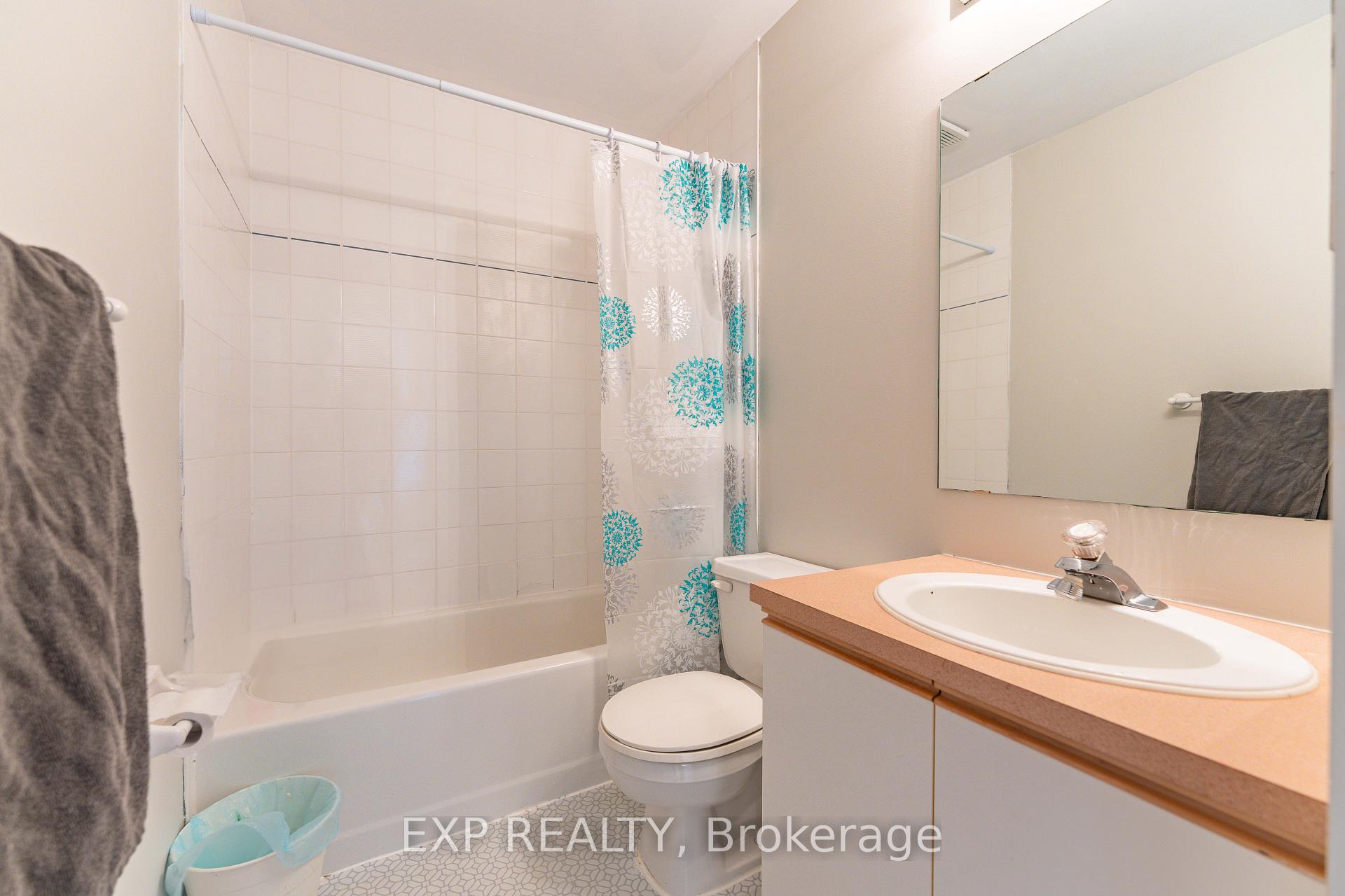 Photo 17 of 321 Fairbrooke Court, Arnprior — HOMEH