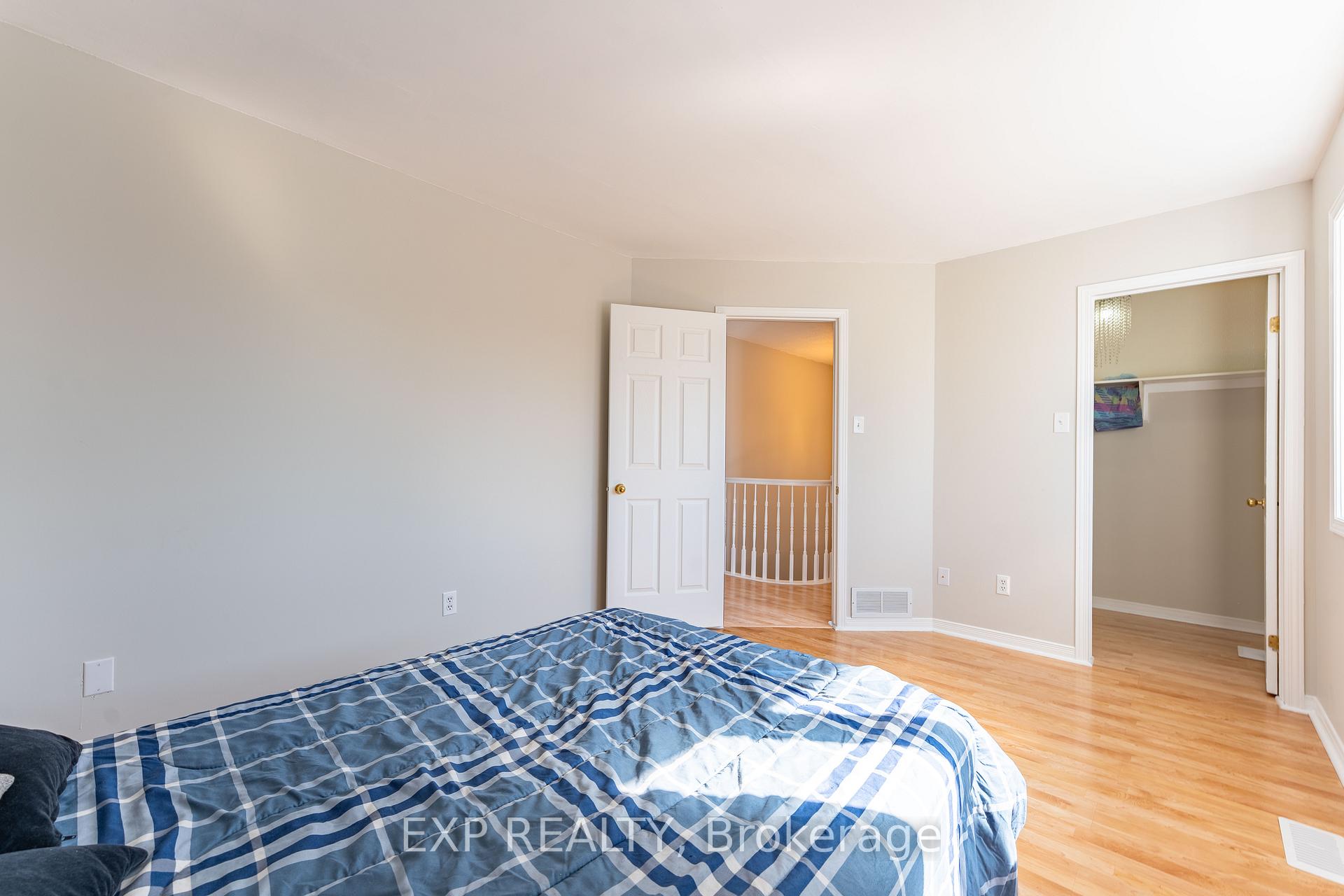 Photo 27 of 321 Fairbrooke Court, Arnprior — HOMEH
