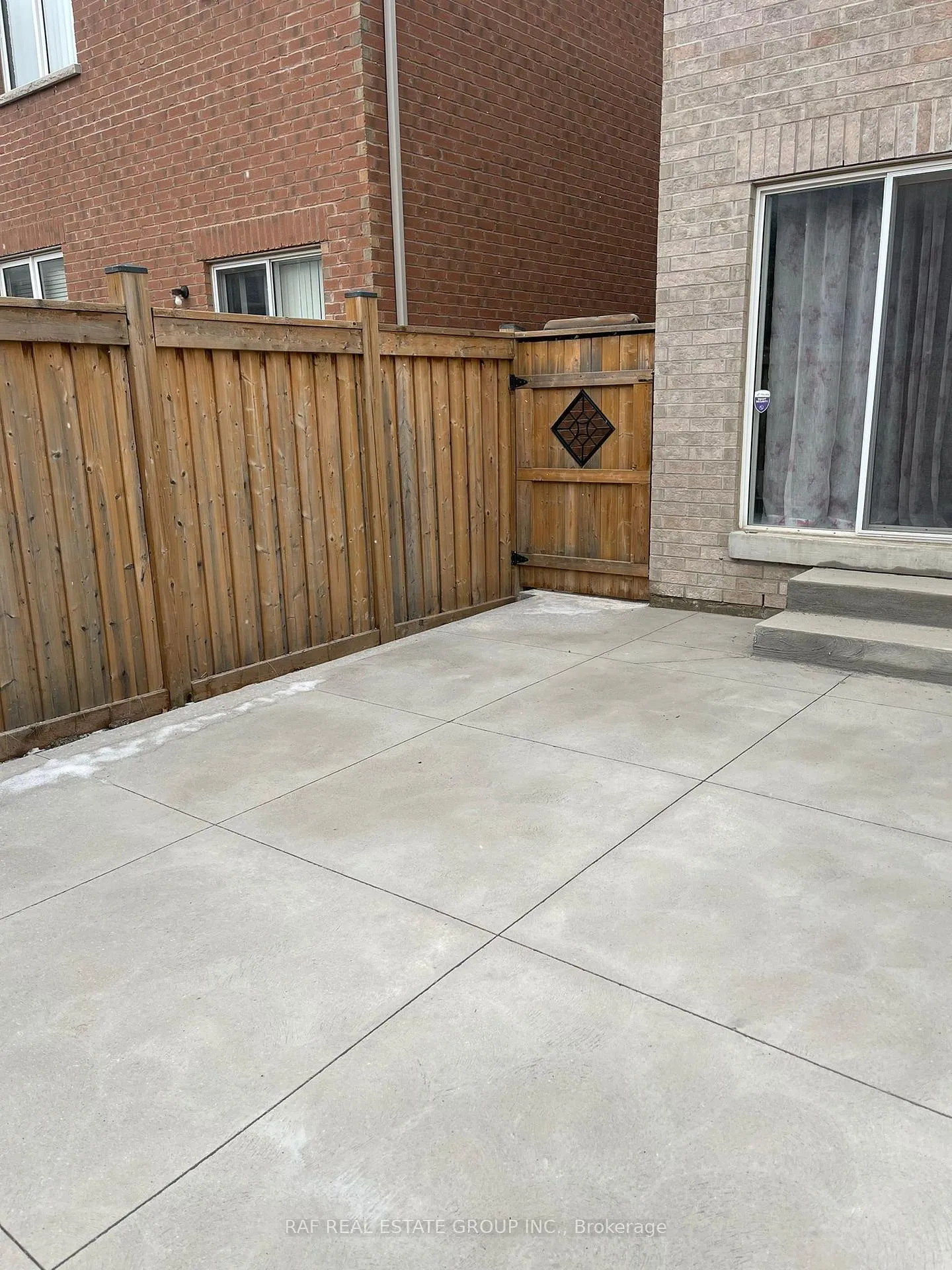 Photo 3 of Unit Bsmt, 498 Downes Jackson Heights, Milton, Harrison — HOMEH