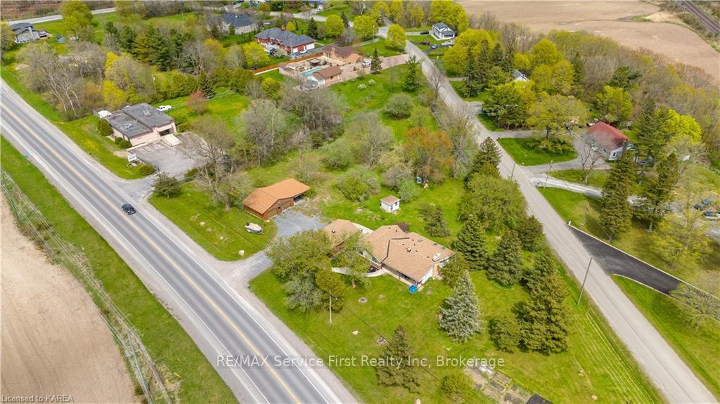 Photo 14 of 1658 Battersea Road, Kingston, City North of 401 — HOMEH