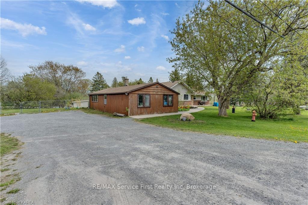 Photo 49 of 1658 Battersea Road, Kingston, City North of 401 — HOMEH