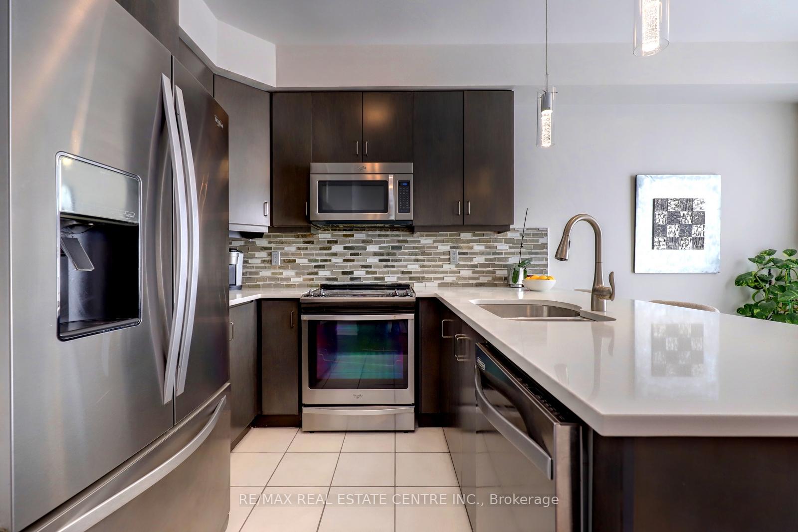 Photo 14 of 1500 Farmstead Drive, Milton, Ford — HOMEH