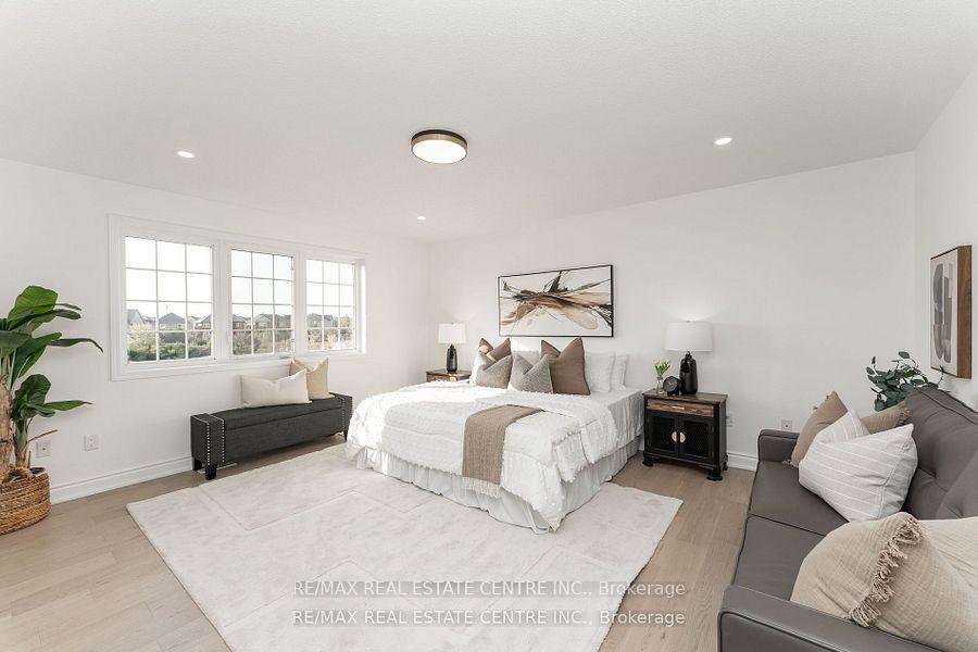 Photo 17 of 648 Snider Terrace, Milton, Coates — HOMEH