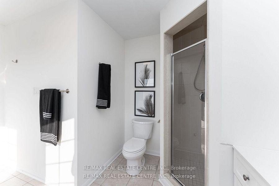 Photo 19 of 648 Snider Terrace, Milton, Coates — HOMEH