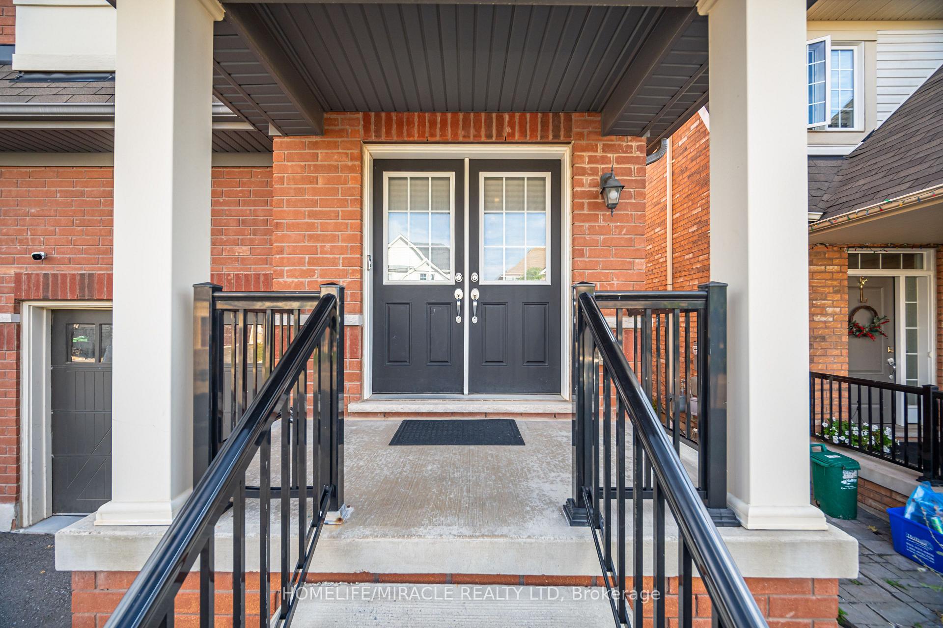 Photo 1 of 815 Miltonbrook Crescent, Milton, Willmott — HOMEH