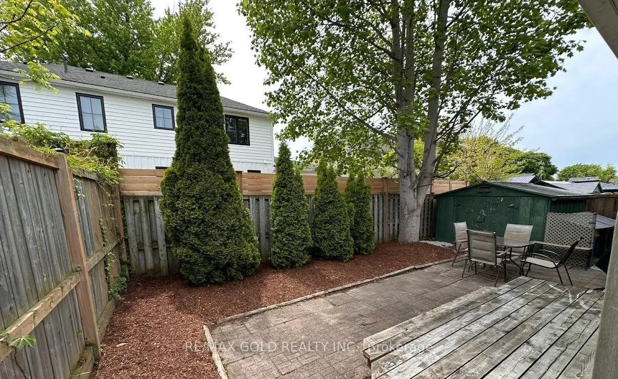 Photo 5 of 15 Shelley Avenue, St. Catharines, Port Dalhousie — HOMEH