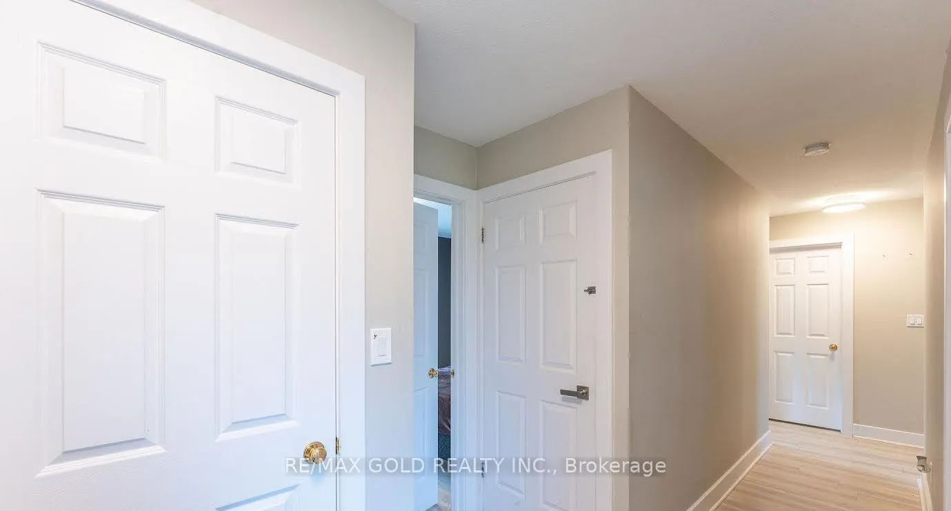 Photo 7 of 15 Shelley Avenue, St. Catharines, Port Dalhousie — HOMEH