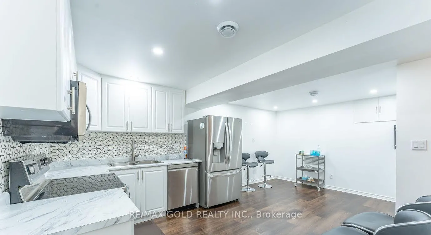 Photo 22 of 15 Shelley Avenue, St. Catharines, Port Dalhousie — HOMEH