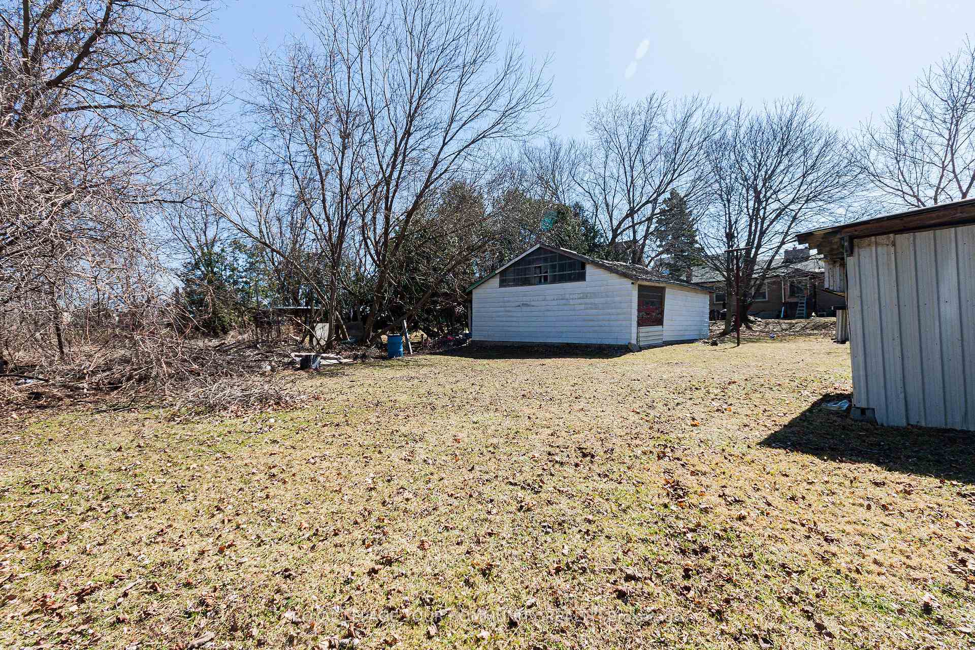 Photo 6 of 8 Grayson Road, Ajax, Central — HOMEH