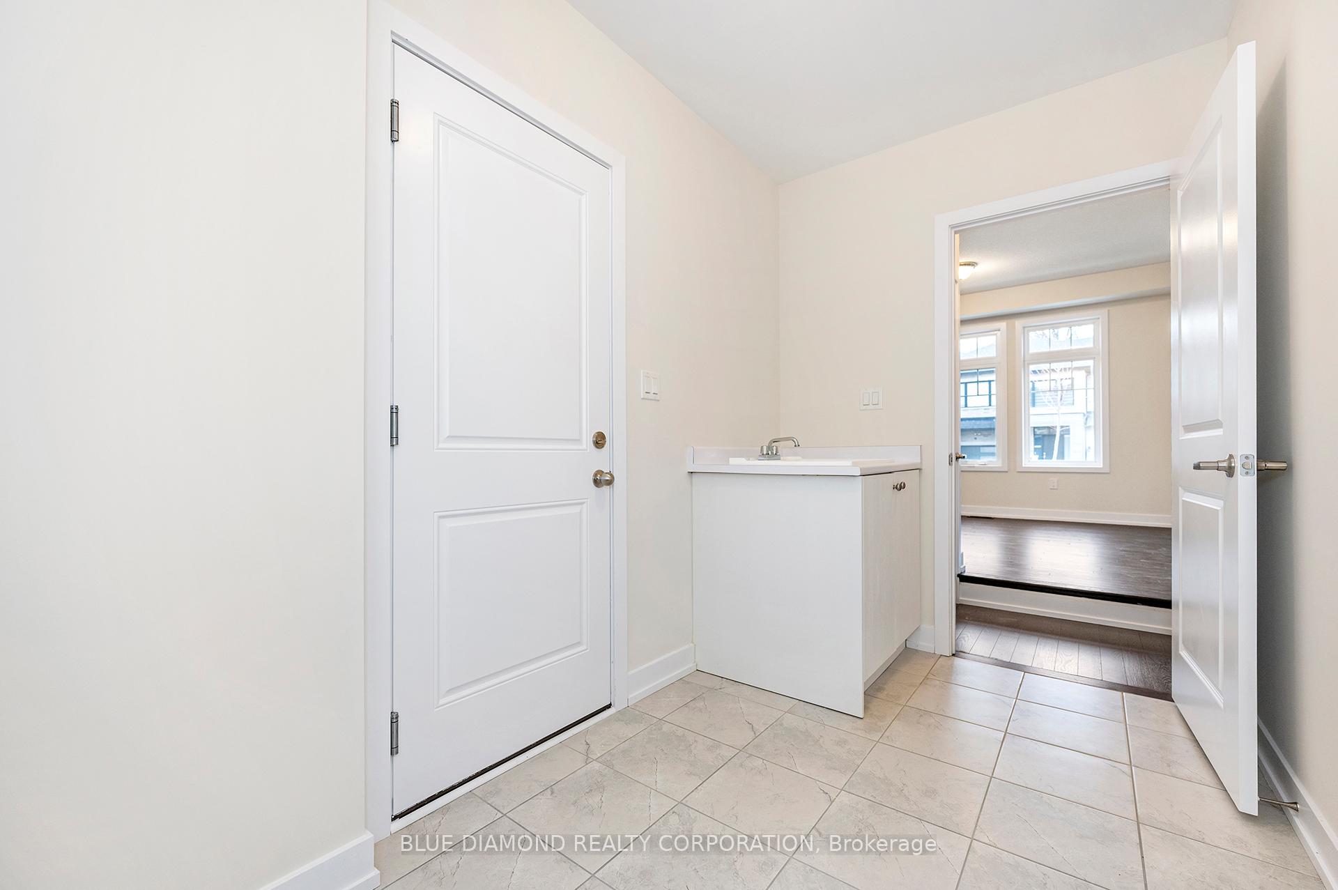 Photo 10 of 605 Fullum Landing, Milton, Cobban — HOMEH