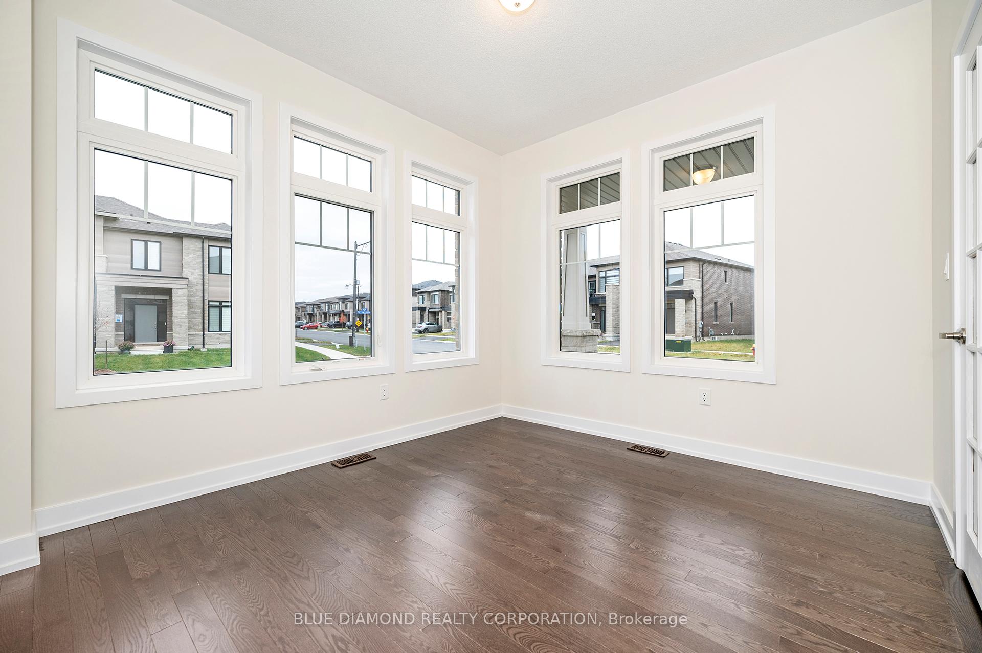 Photo 11 of 605 Fullum Landing, Milton, Cobban — HOMEH