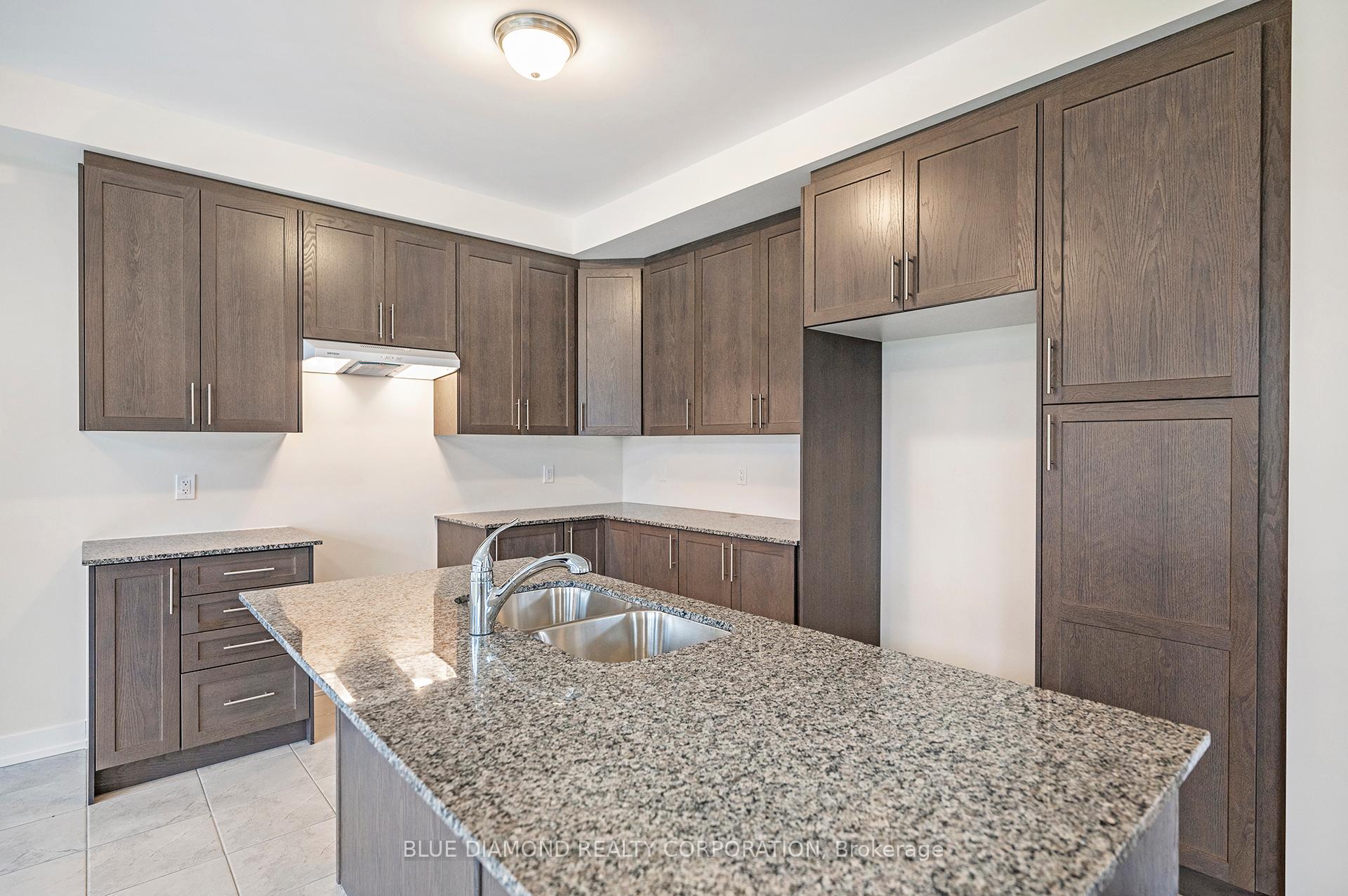 Photo 20 of 605 Fullum Landing, Milton, Cobban — HOMEH