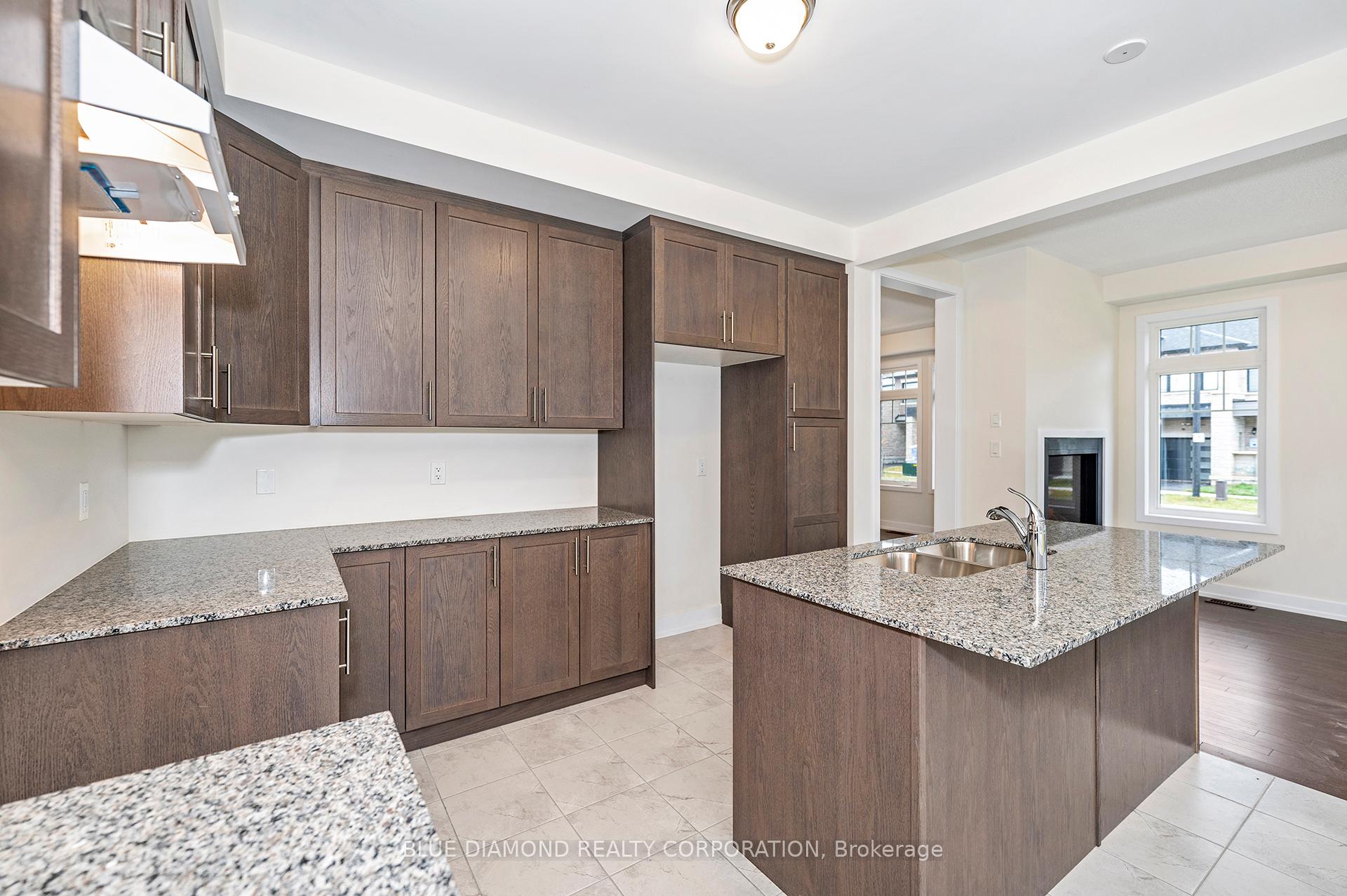Photo 23 of 605 Fullum Landing, Milton, Cobban — HOMEH