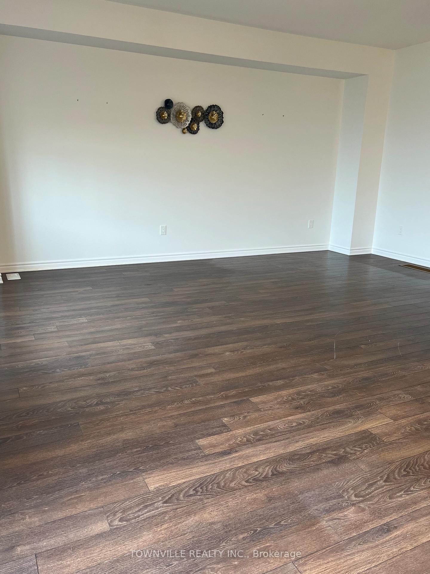 Photo 6 of 36 Lincoln Drive, Belleville, Belleville Ward — HOMEH