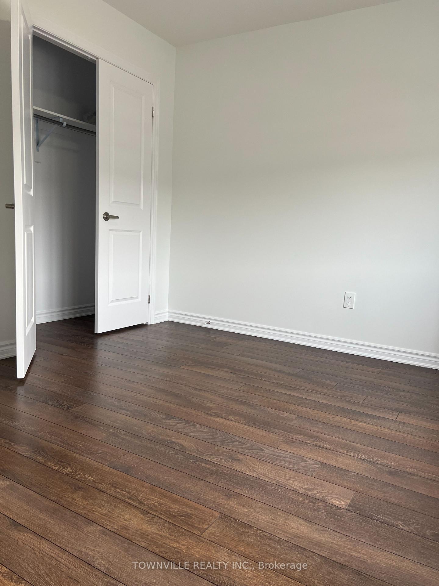 Photo 24 of 36 Lincoln Drive, Belleville, Belleville Ward — HOMEH