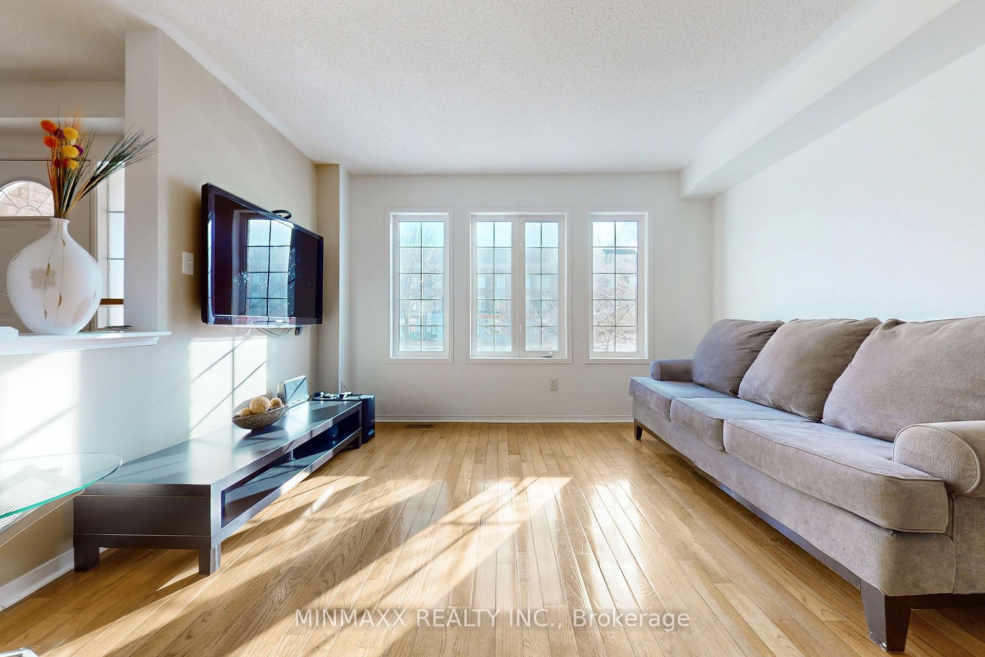 Photo 5 of 1246 Mowat Lane, Milton, Dempsey — HOMEH