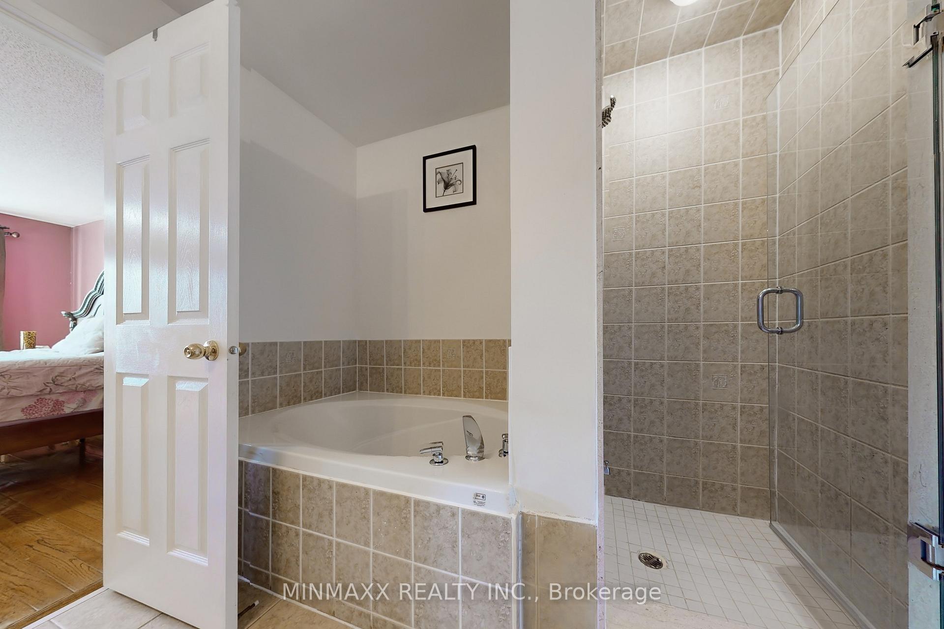 Photo 25 of 1246 Mowat Lane, Milton, Dempsey — HOMEH