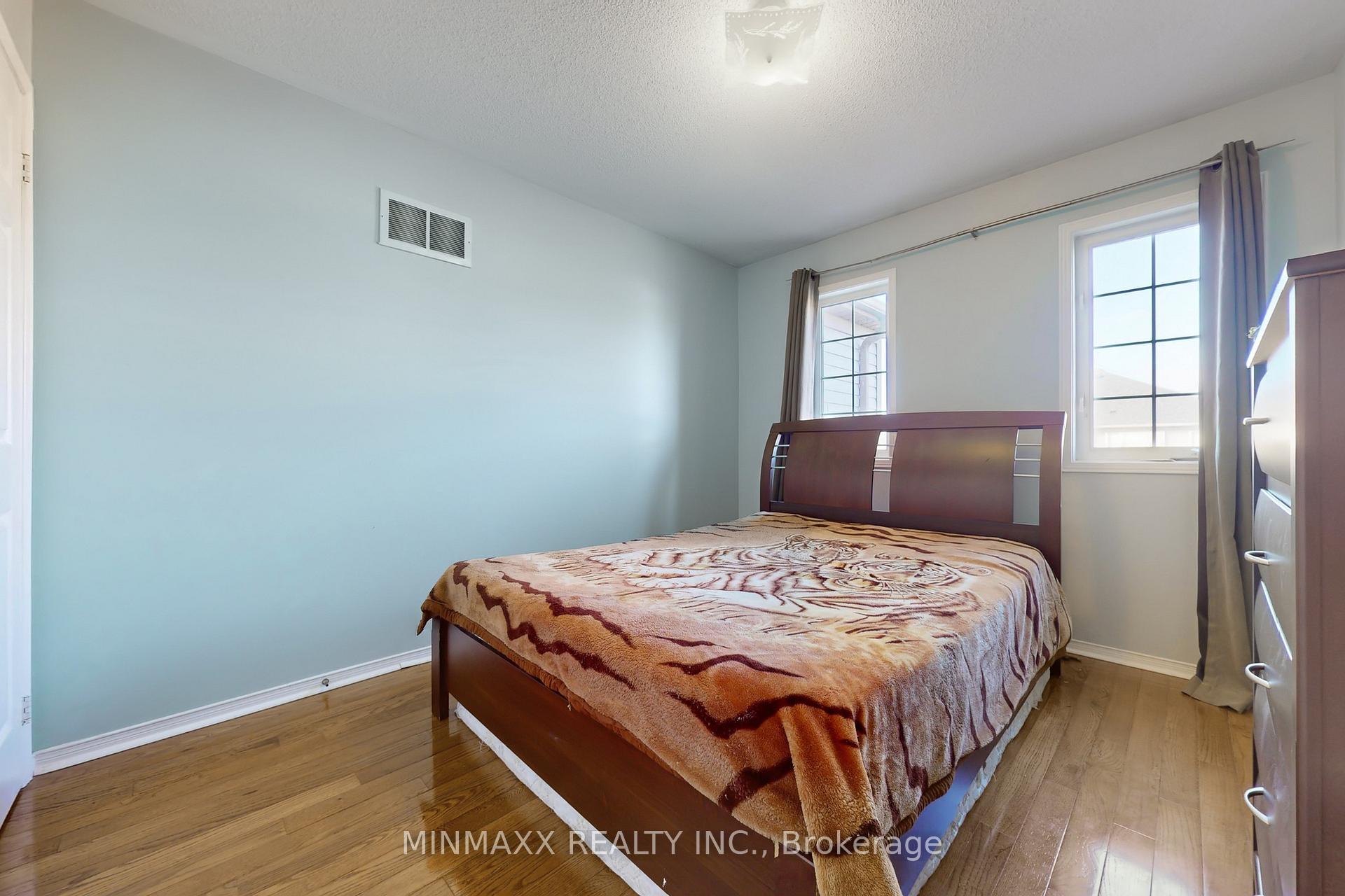 Photo 29 of 1246 Mowat Lane, Milton, Dempsey — HOMEH