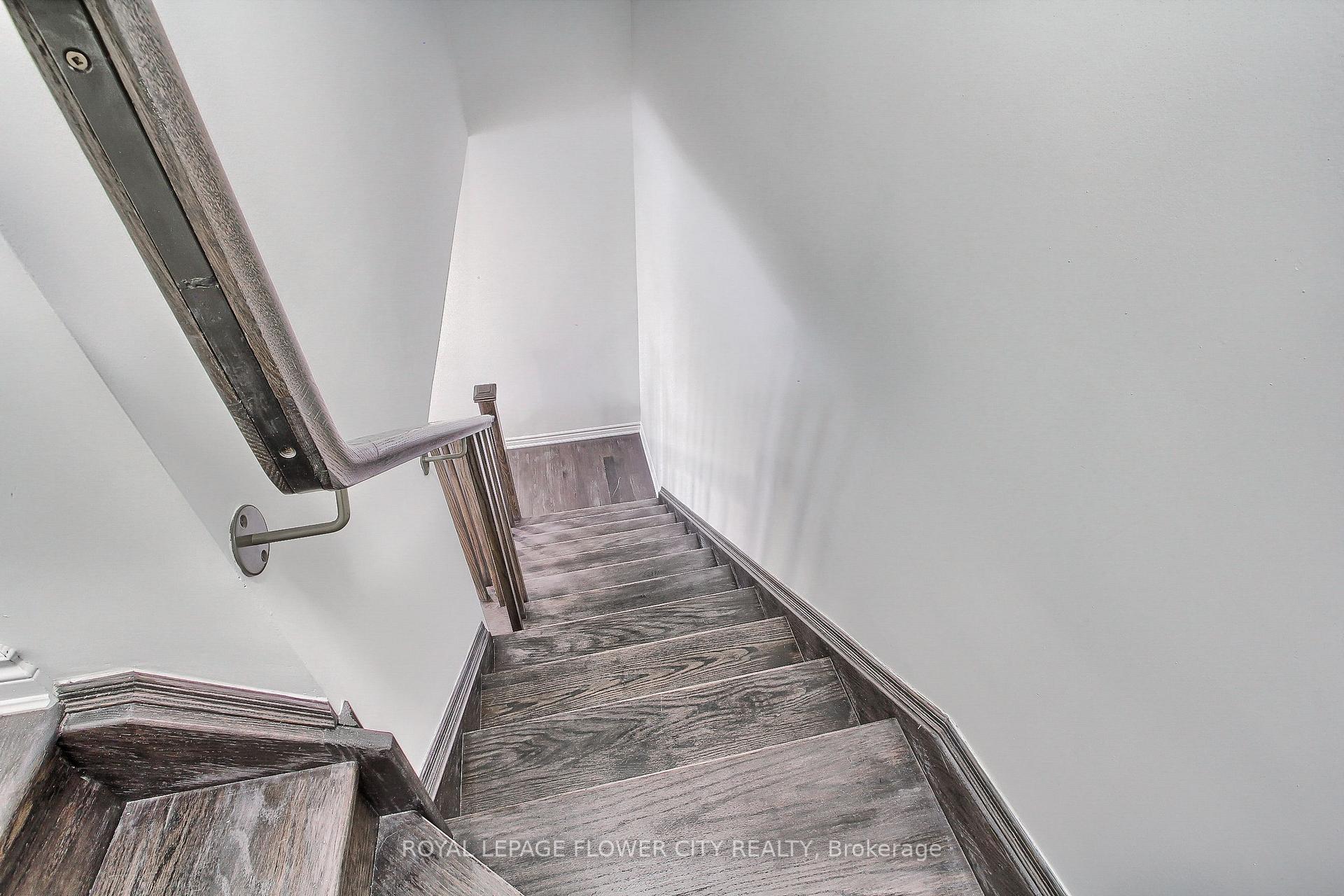 Photo 22 of 1565 Moira Crescent, Milton, Bowes — HOMEH