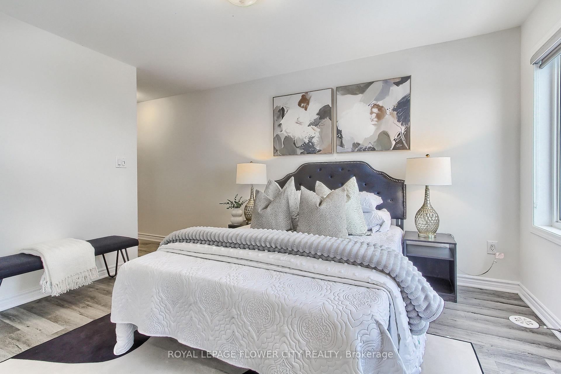 Photo 25 of 1565 Moira Crescent, Milton, Bowes — HOMEH