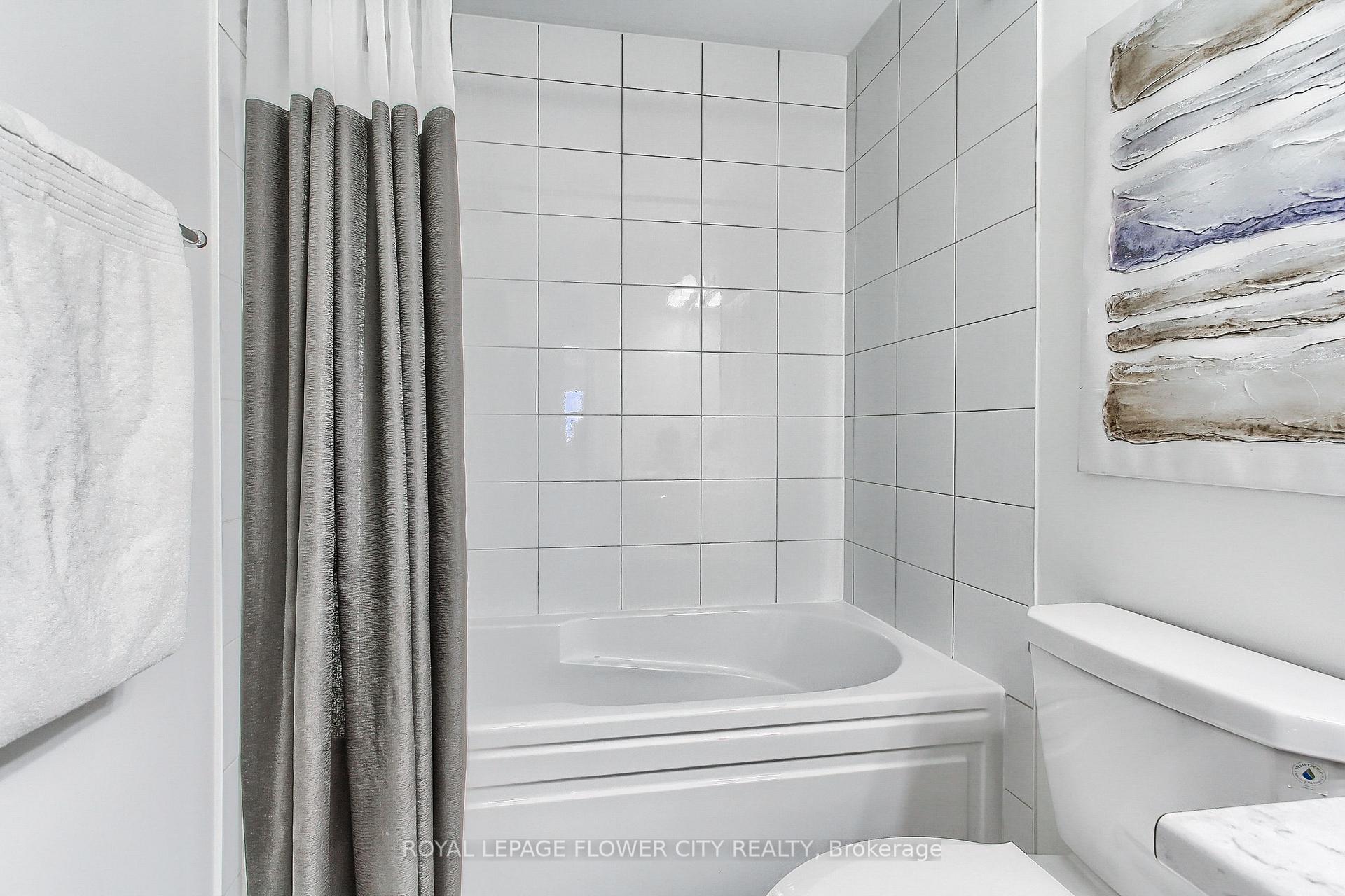 Photo 39 of 1565 Moira Crescent, Milton, Bowes — HOMEH